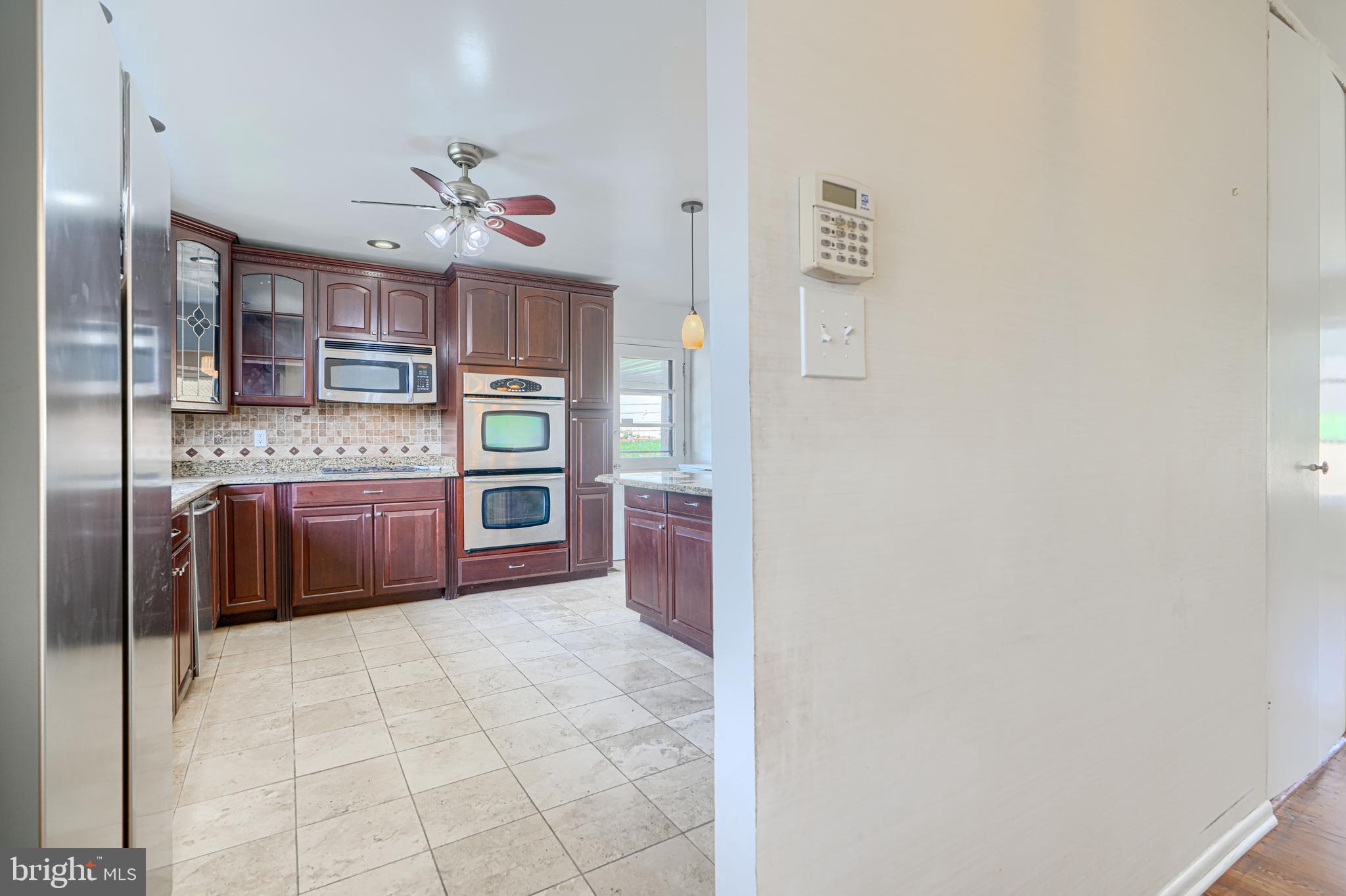 ROSEDALE - Residential