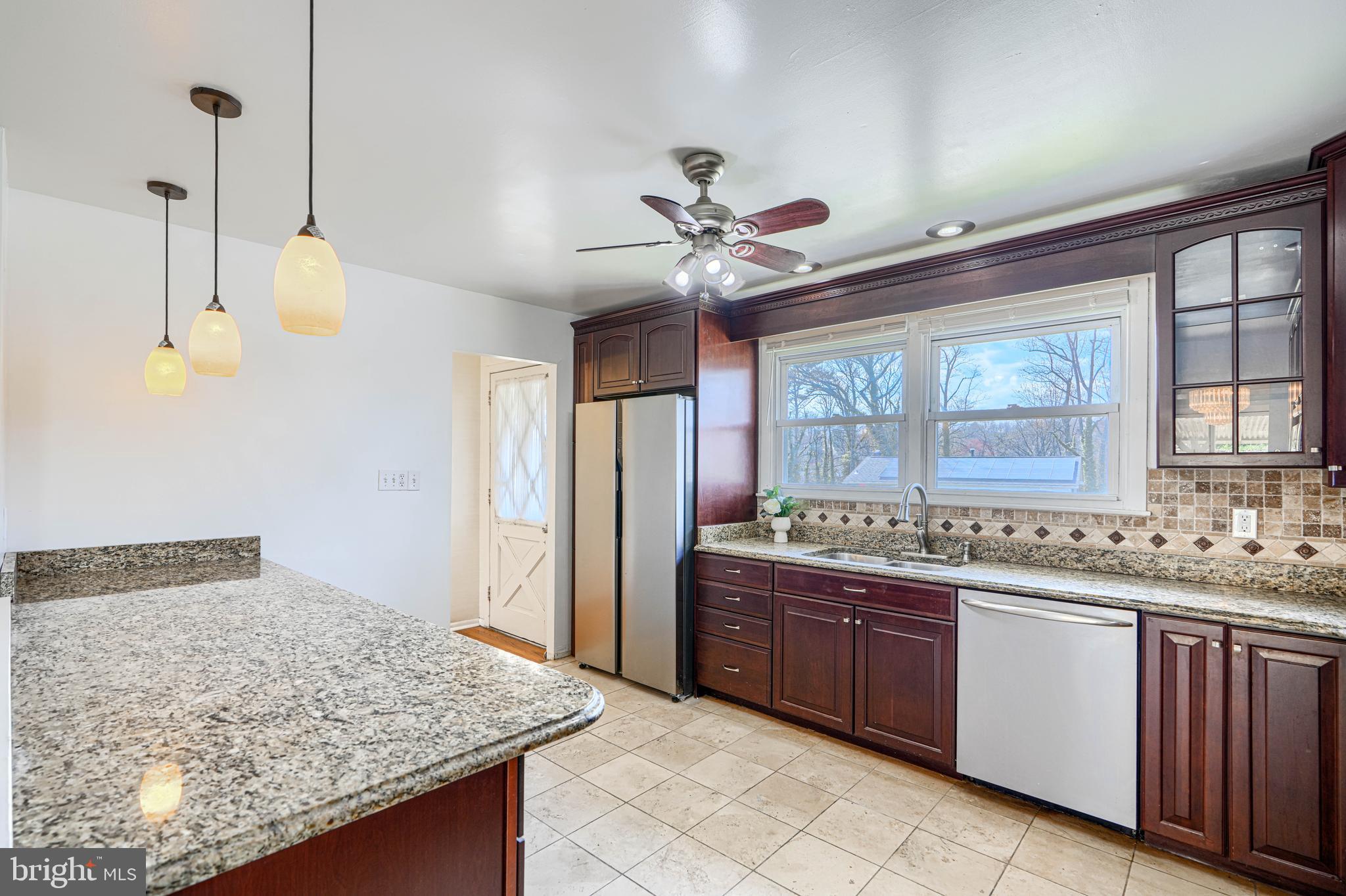 ROSEDALE - Residential