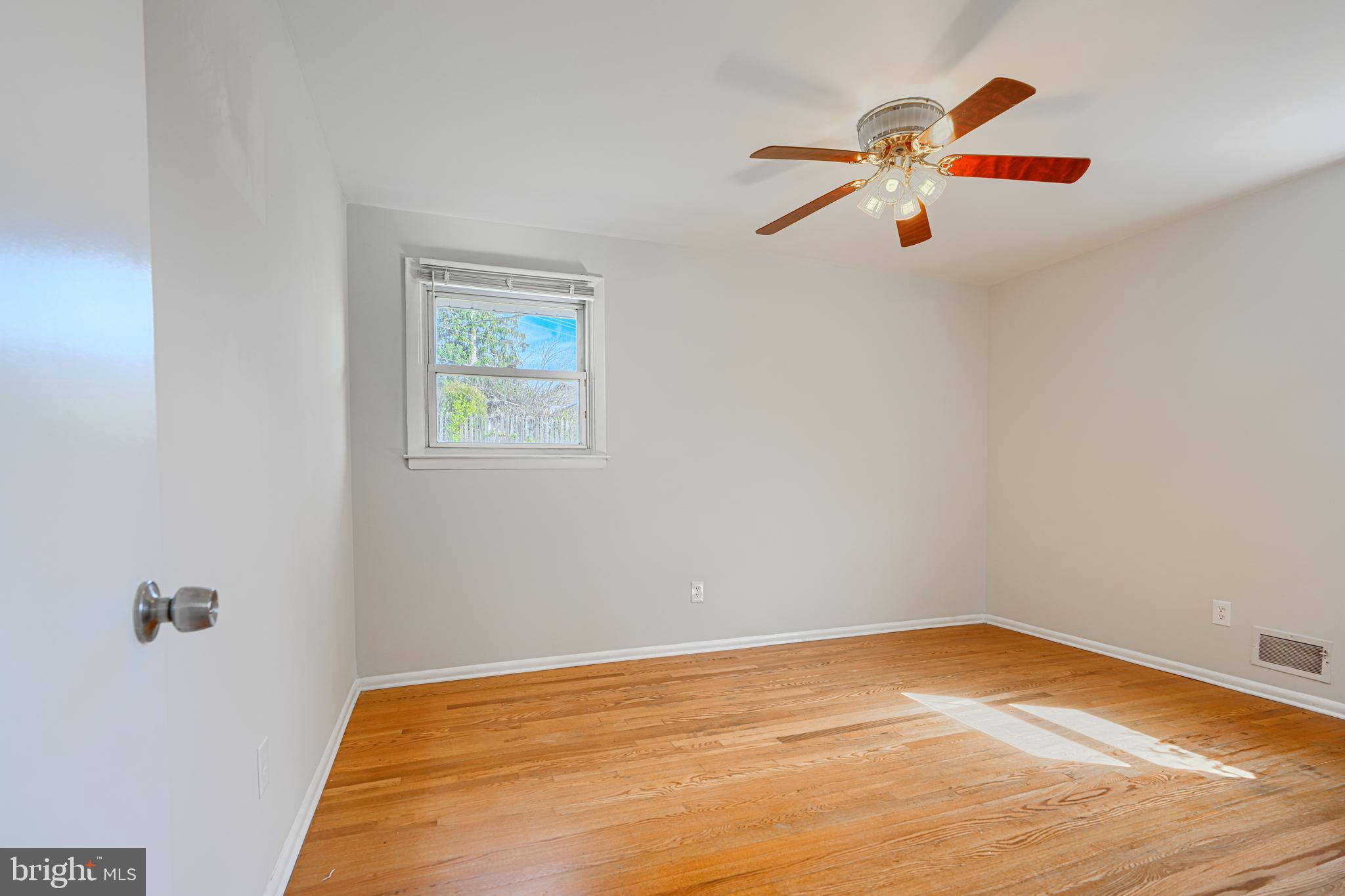 ROSEDALE - Residential