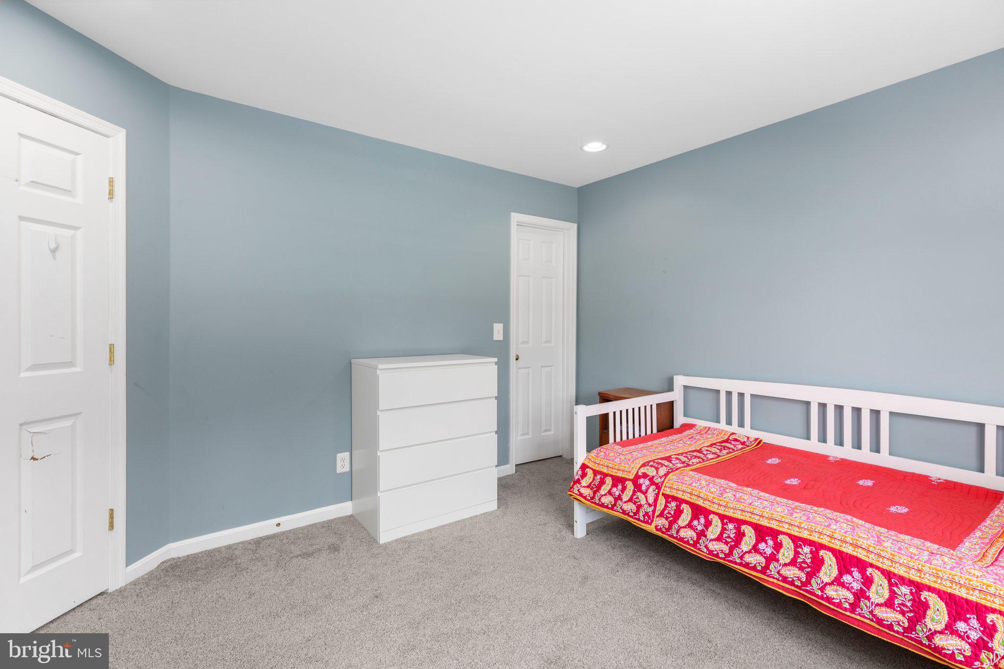 RIVER CLUB - Residential