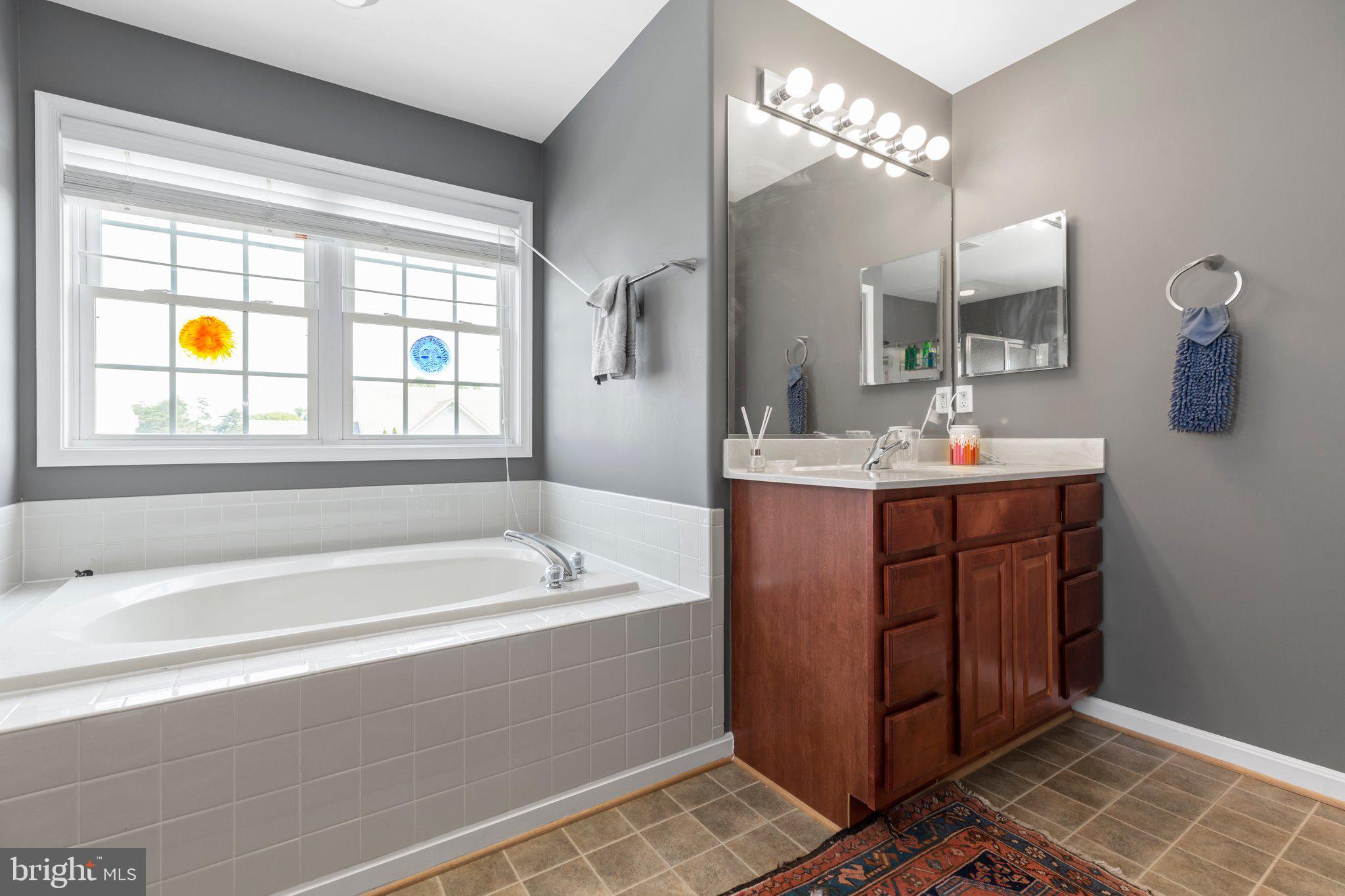 RIVER CLUB - Residential