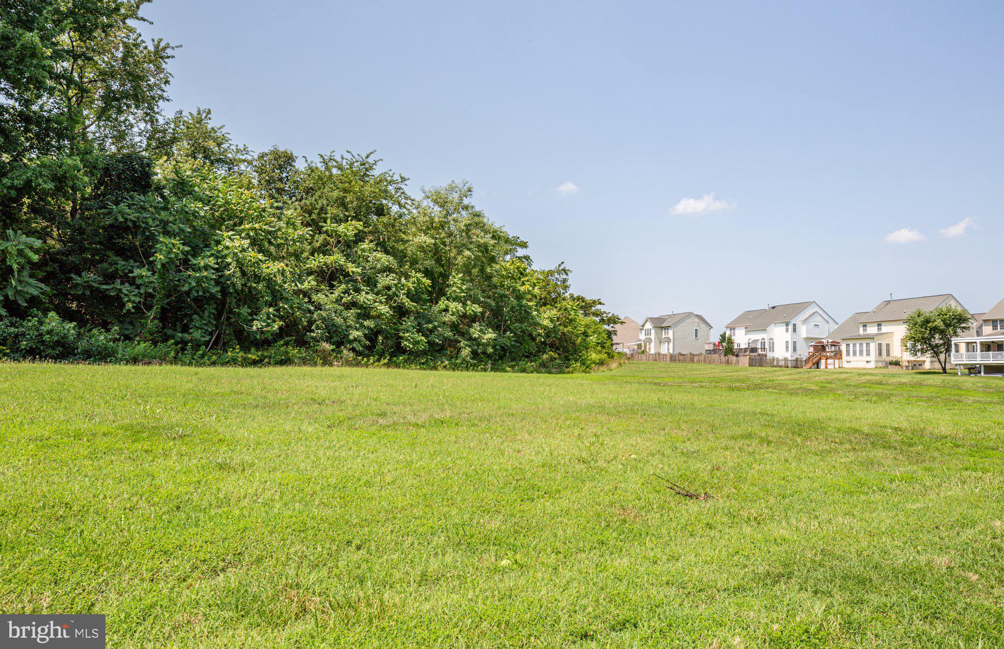 RIVER CLUB - Residential