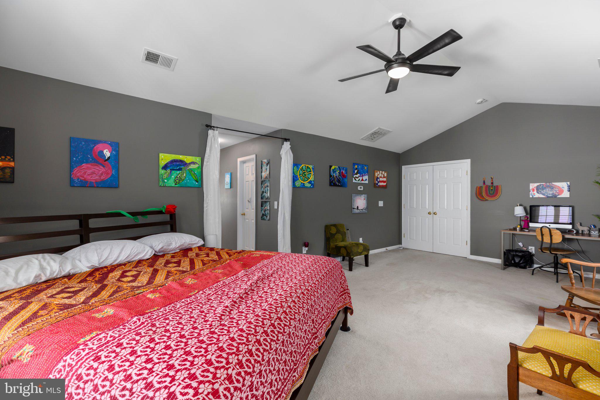 RIVER CLUB - Residential