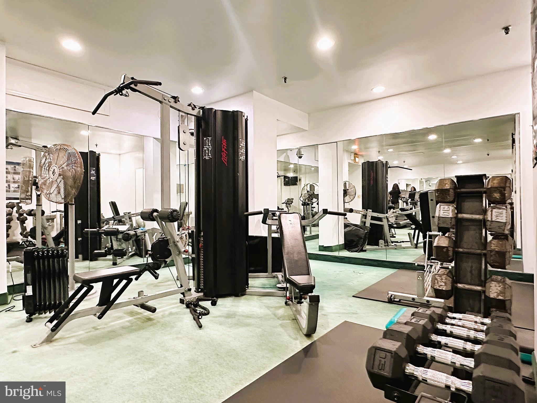 SENTINEL OF LANDMARK - Residential Lease