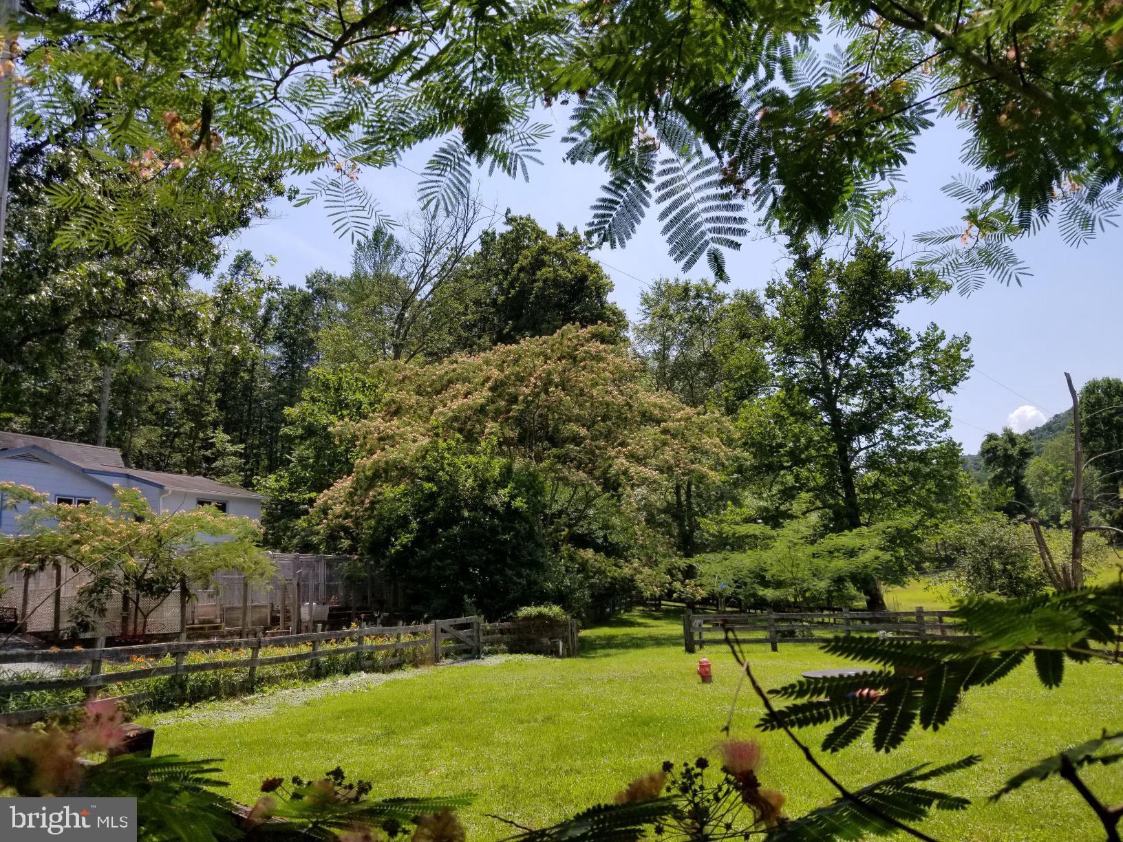 CASTLETON - Residential