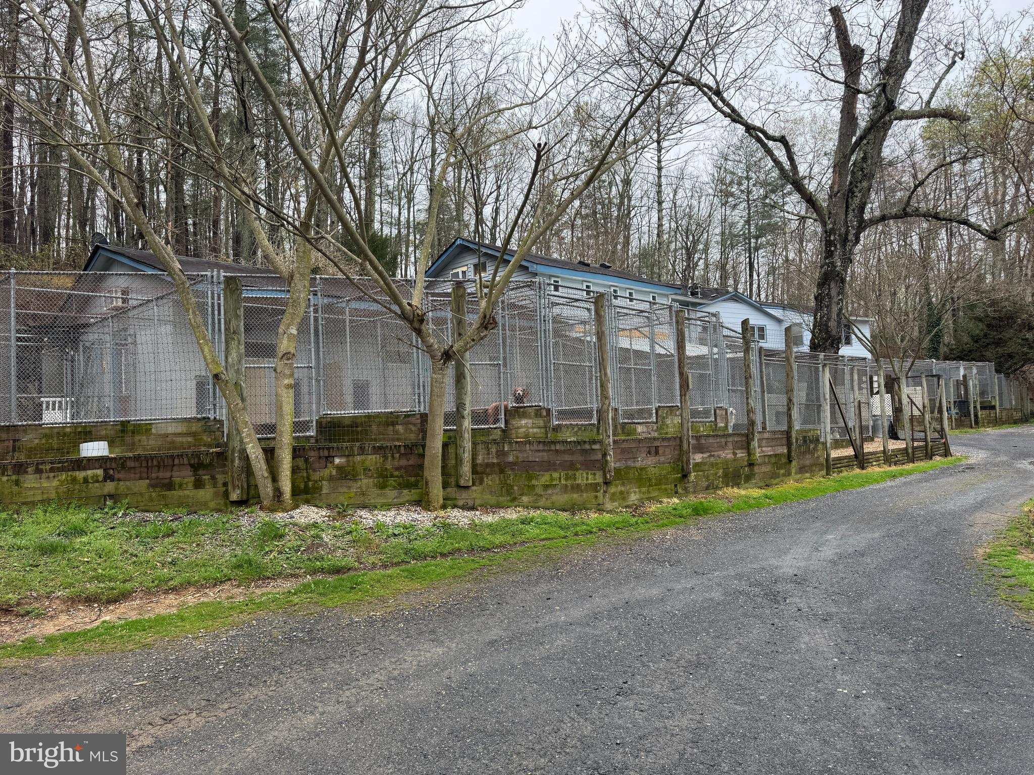 CASTLETON - Residential