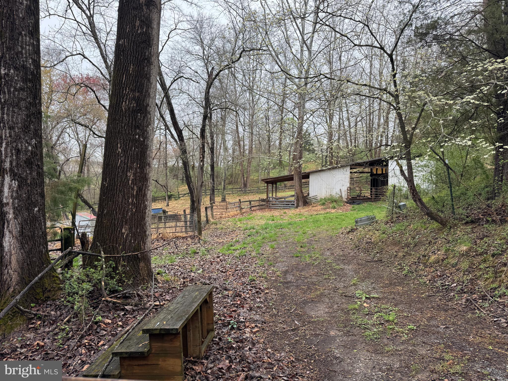 CASTLETON - Residential