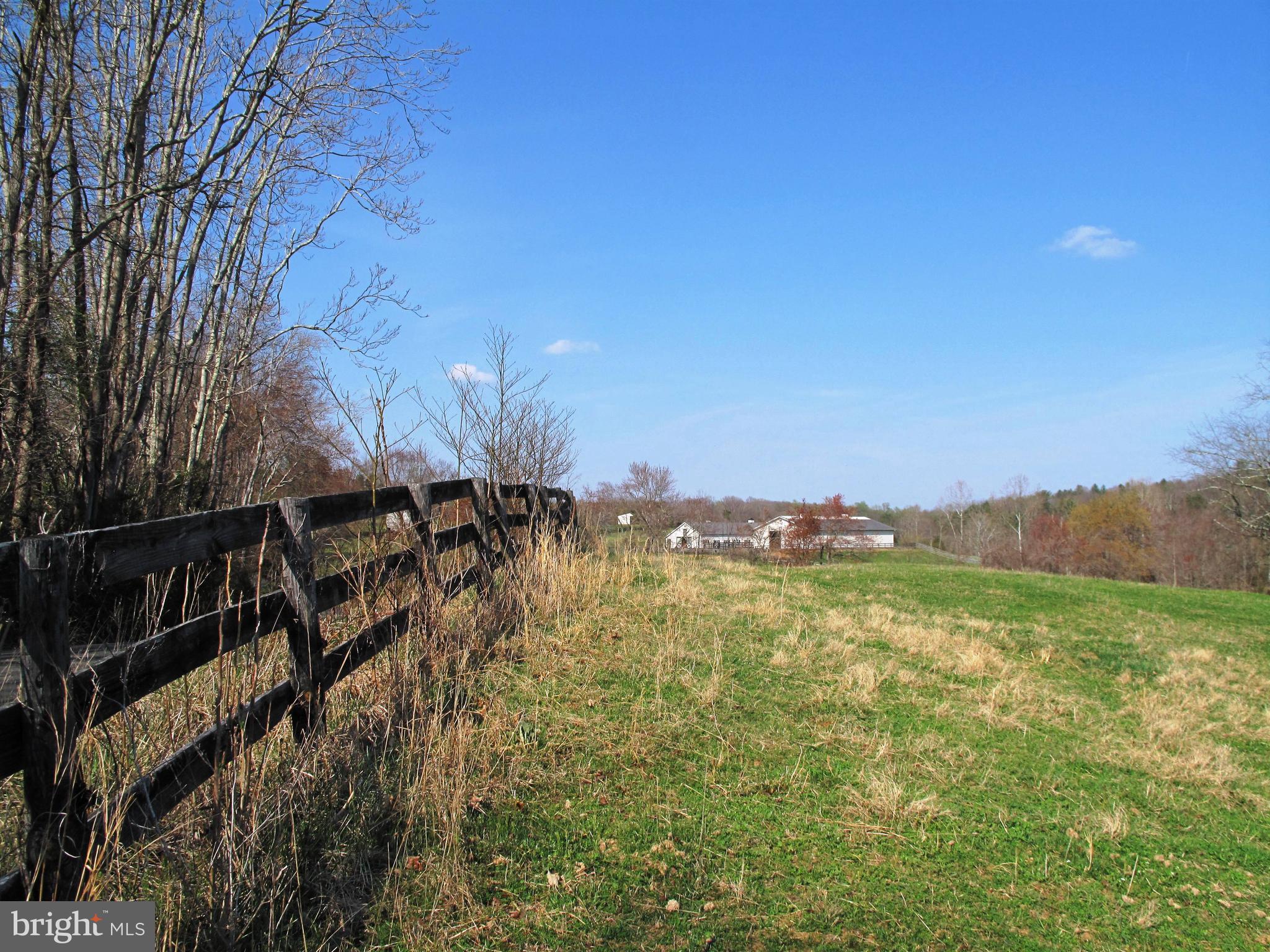 CASTLETON - Residential