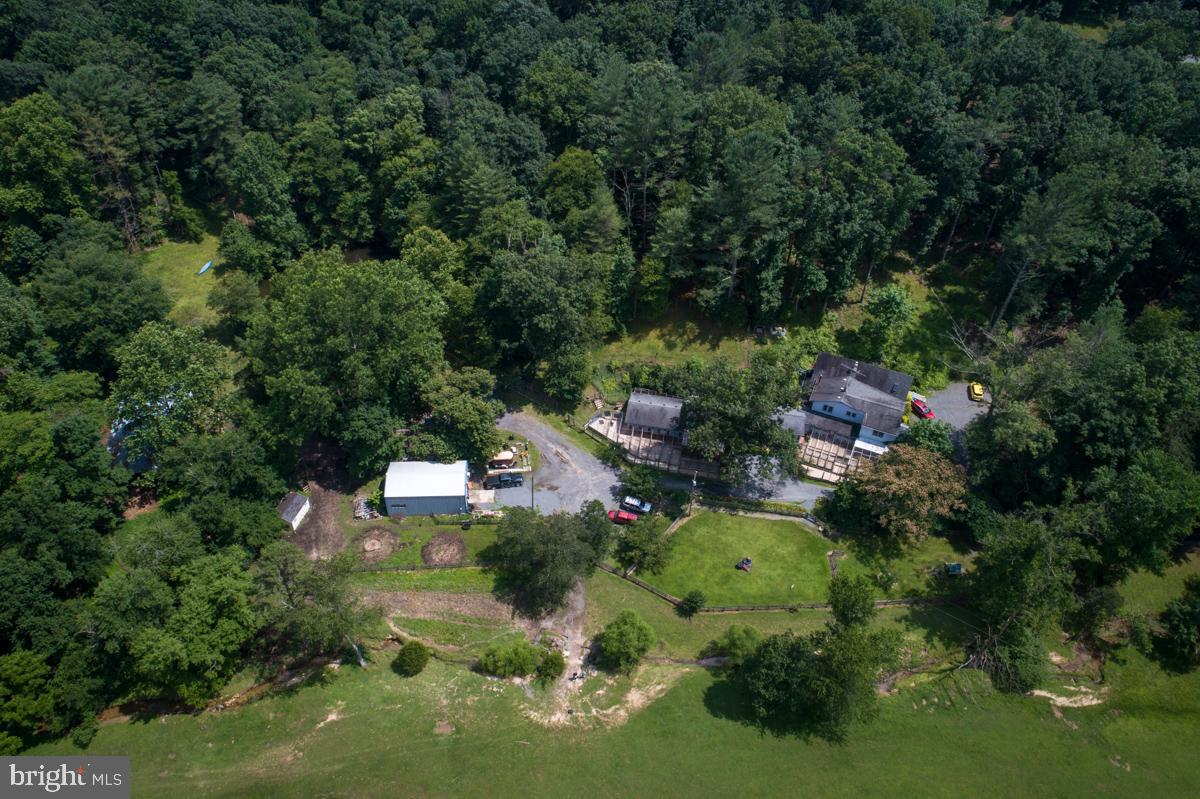 CASTLETON - Residential