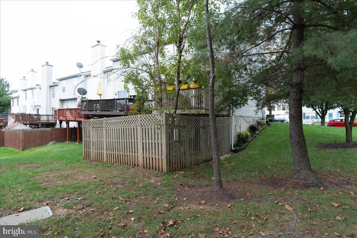 COURTLAND MANOR - Residential