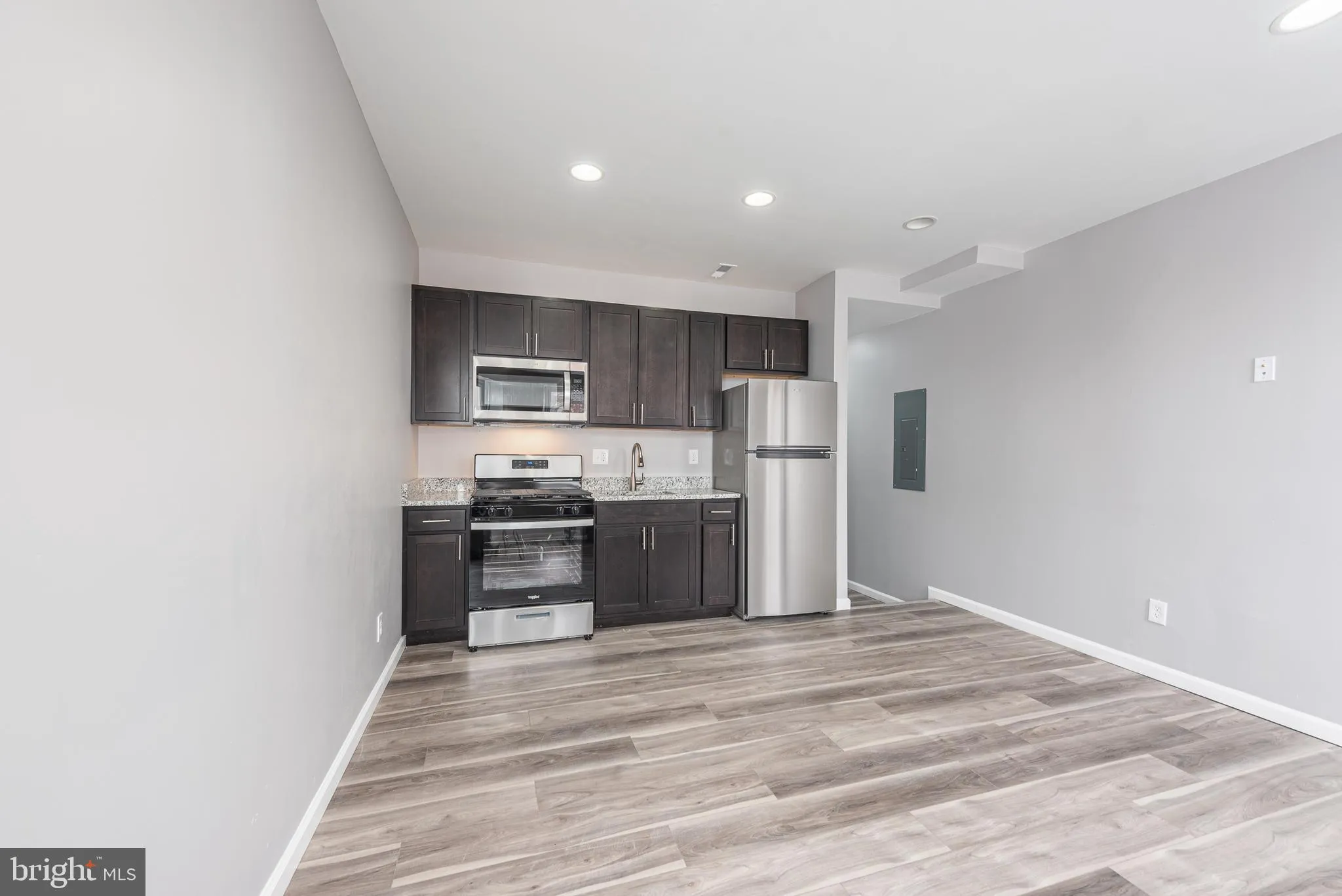 Baltimore, Maryland 21217, United States, 5 Bedrooms Bedrooms, ,Residential,Active,94521