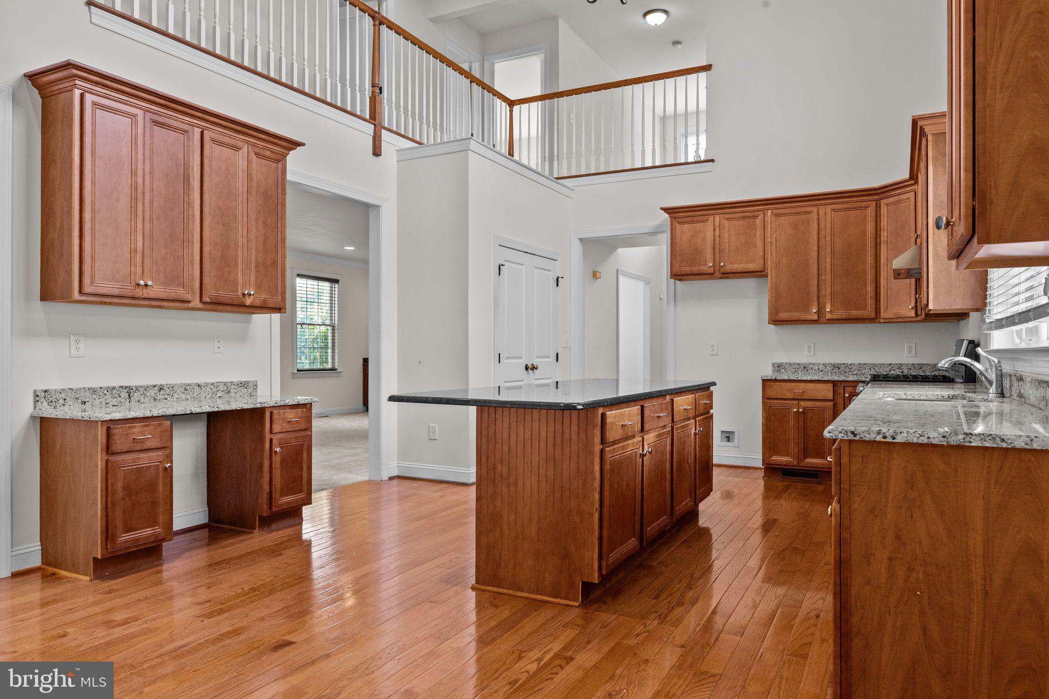 FERGUSON HILL - Residential