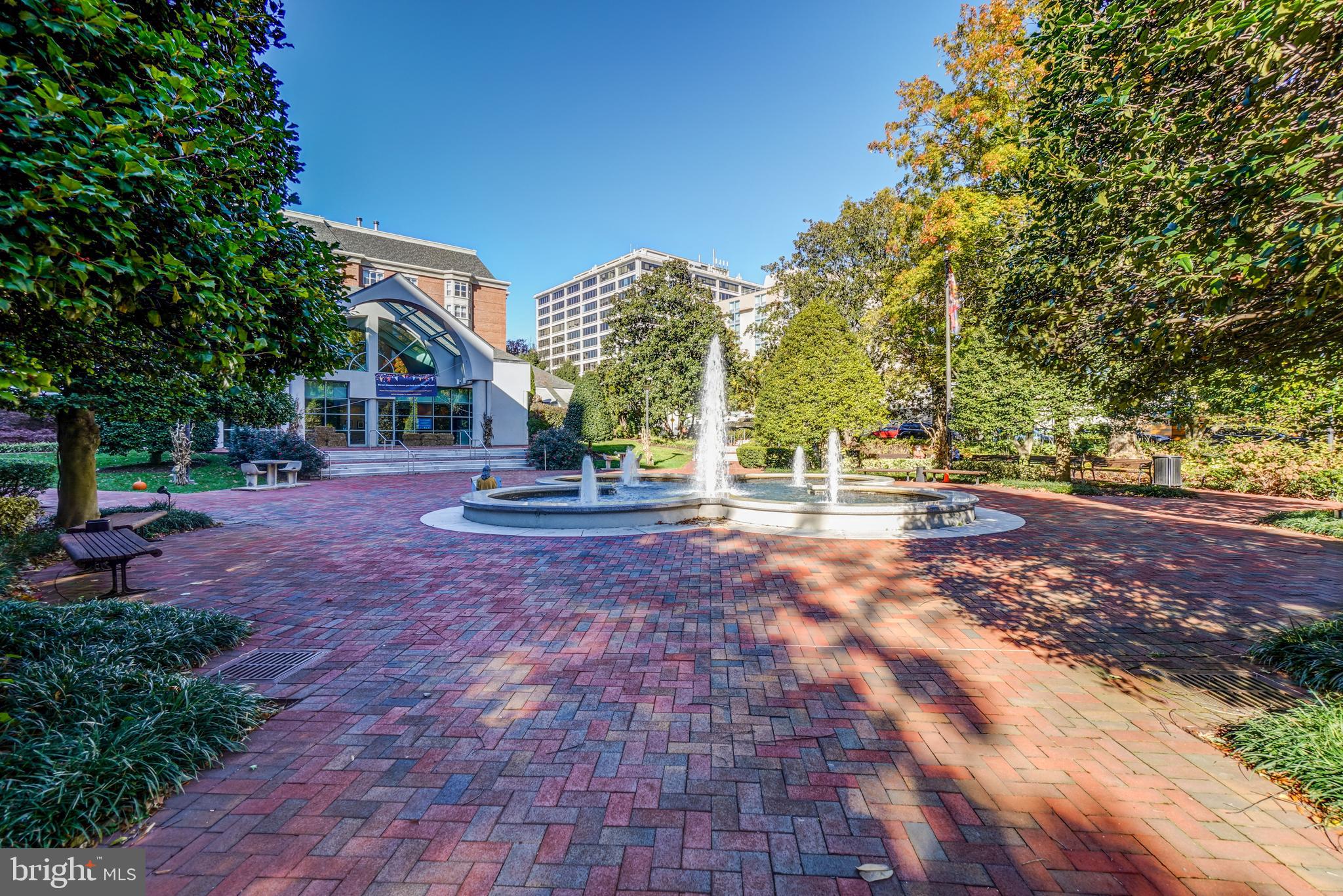 WILLOUGHBY OF CHEVY CHASE - Residential