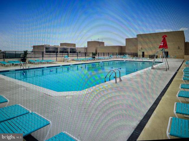 WILLOUGHBY OF CHEVY CHASE - Residential