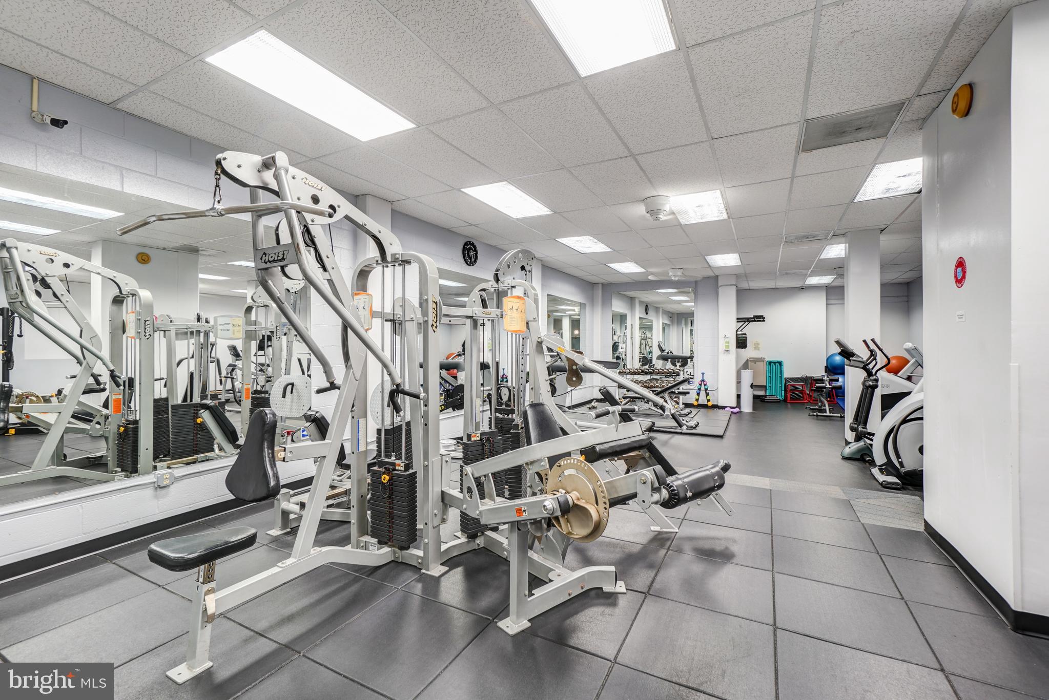 WILLOUGHBY OF CHEVY CHASE - Residential