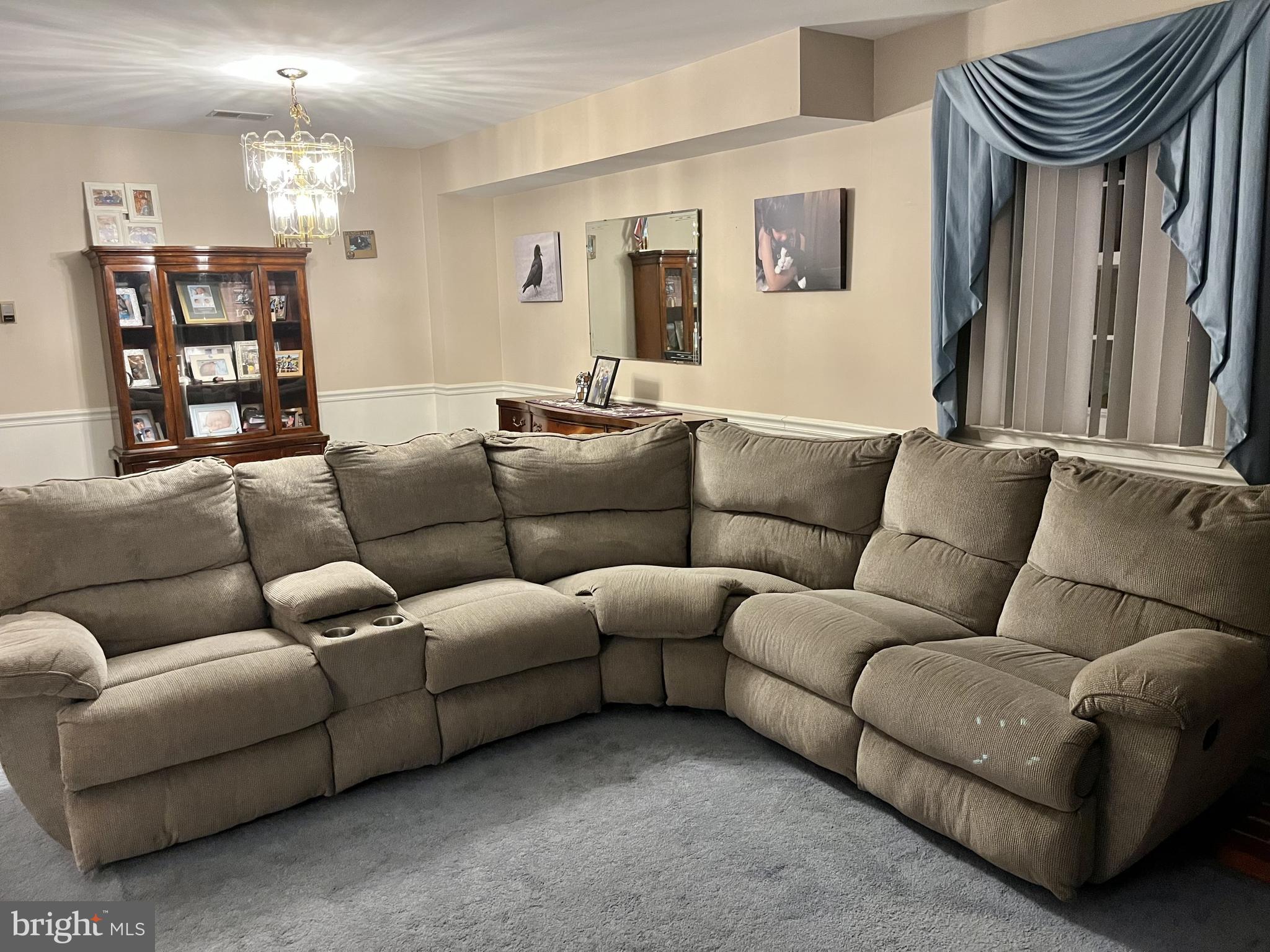 WALNUT RIDGE ESTS - Residential