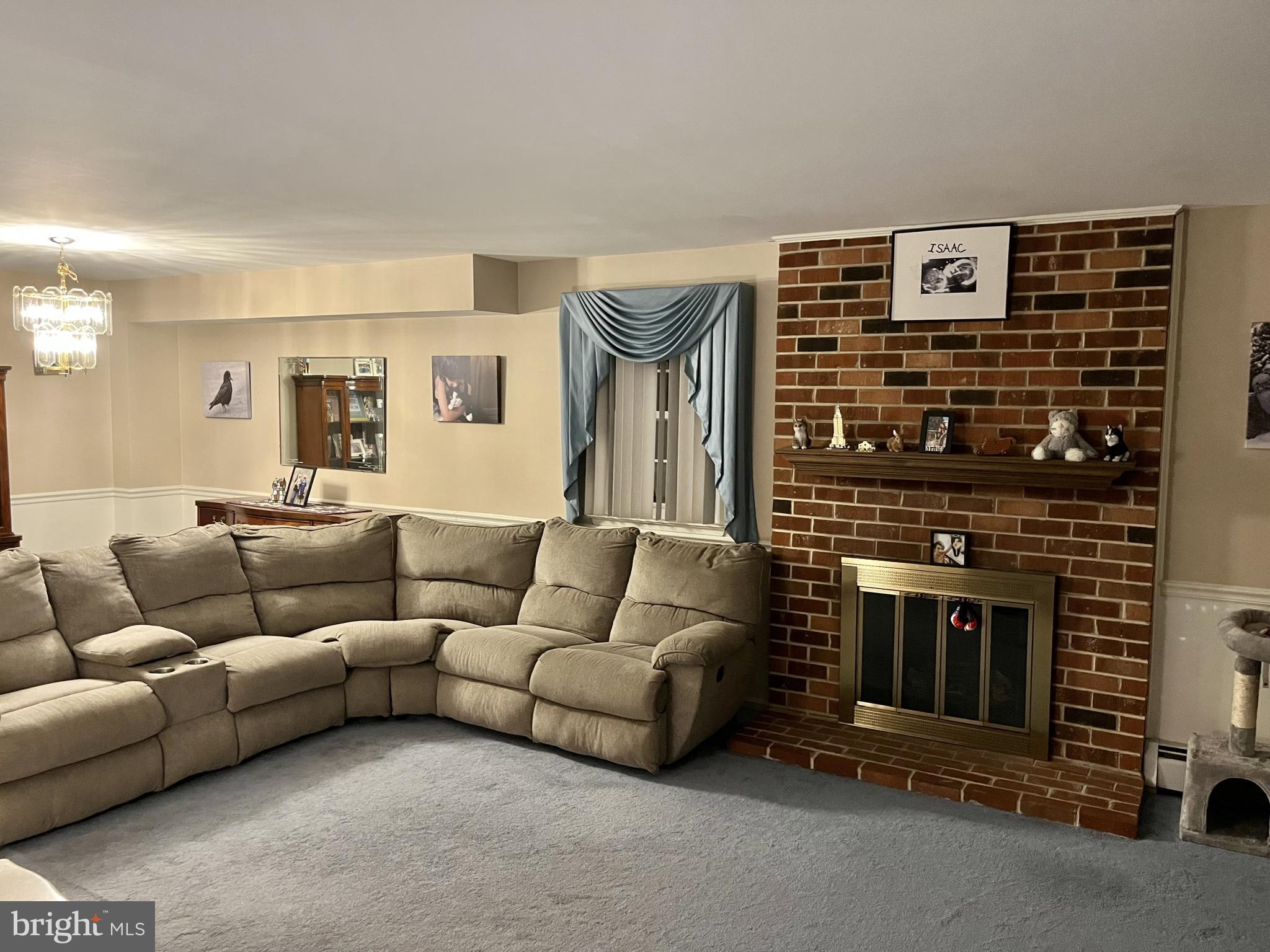 WALNUT RIDGE ESTS - Residential