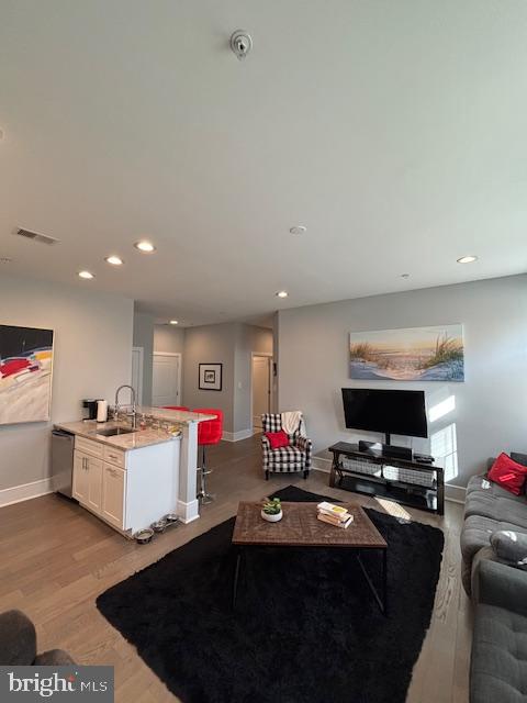 537 APPLE STREET 104