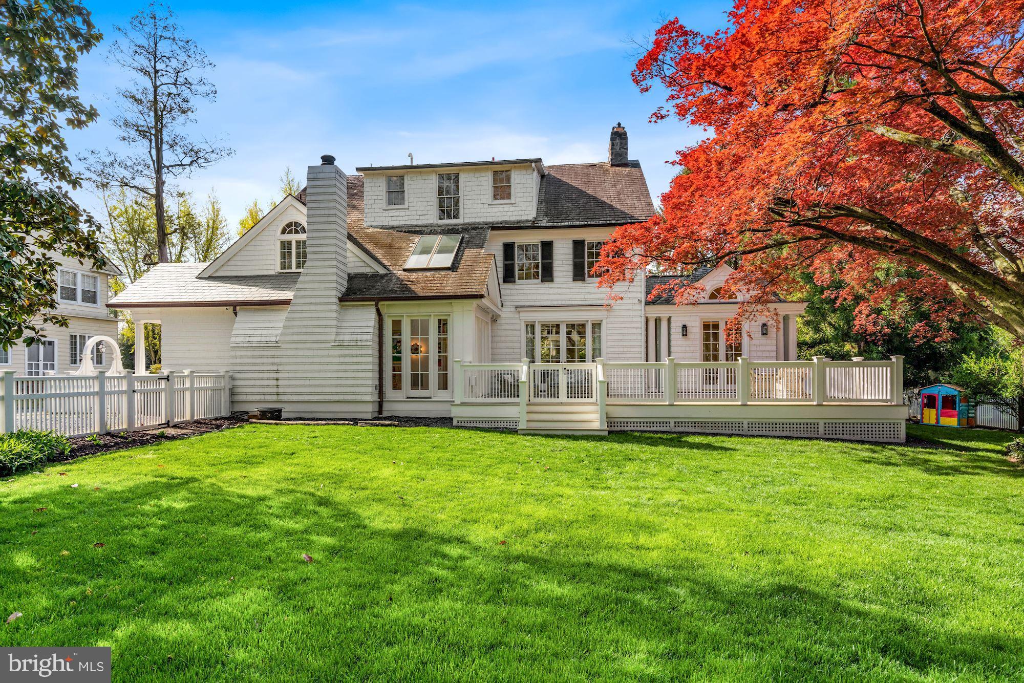 CHEVY CHASE VILLAGE - Residential