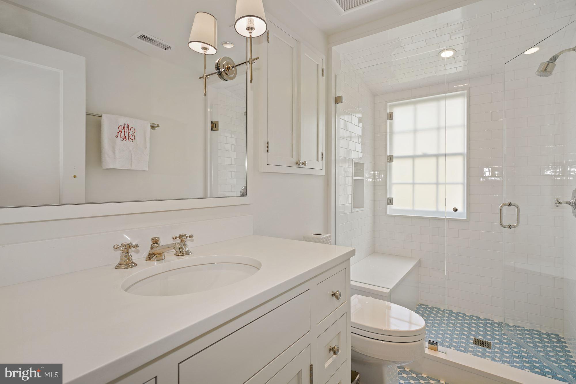 CHEVY CHASE VILLAGE - Residential