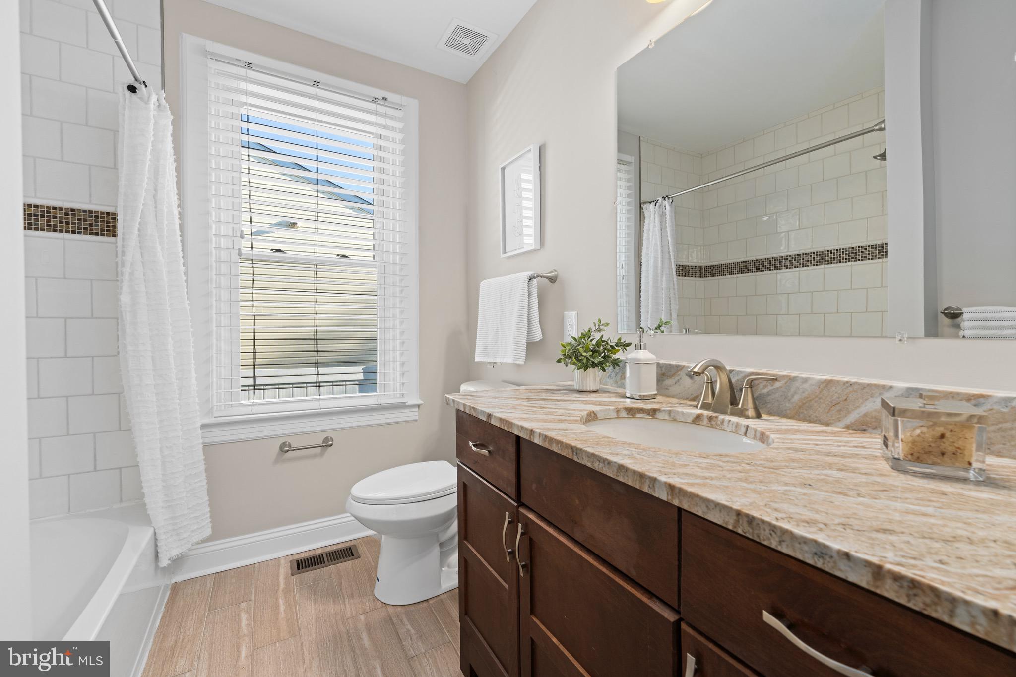 BACK RIVER HIGHLANDS - Residential