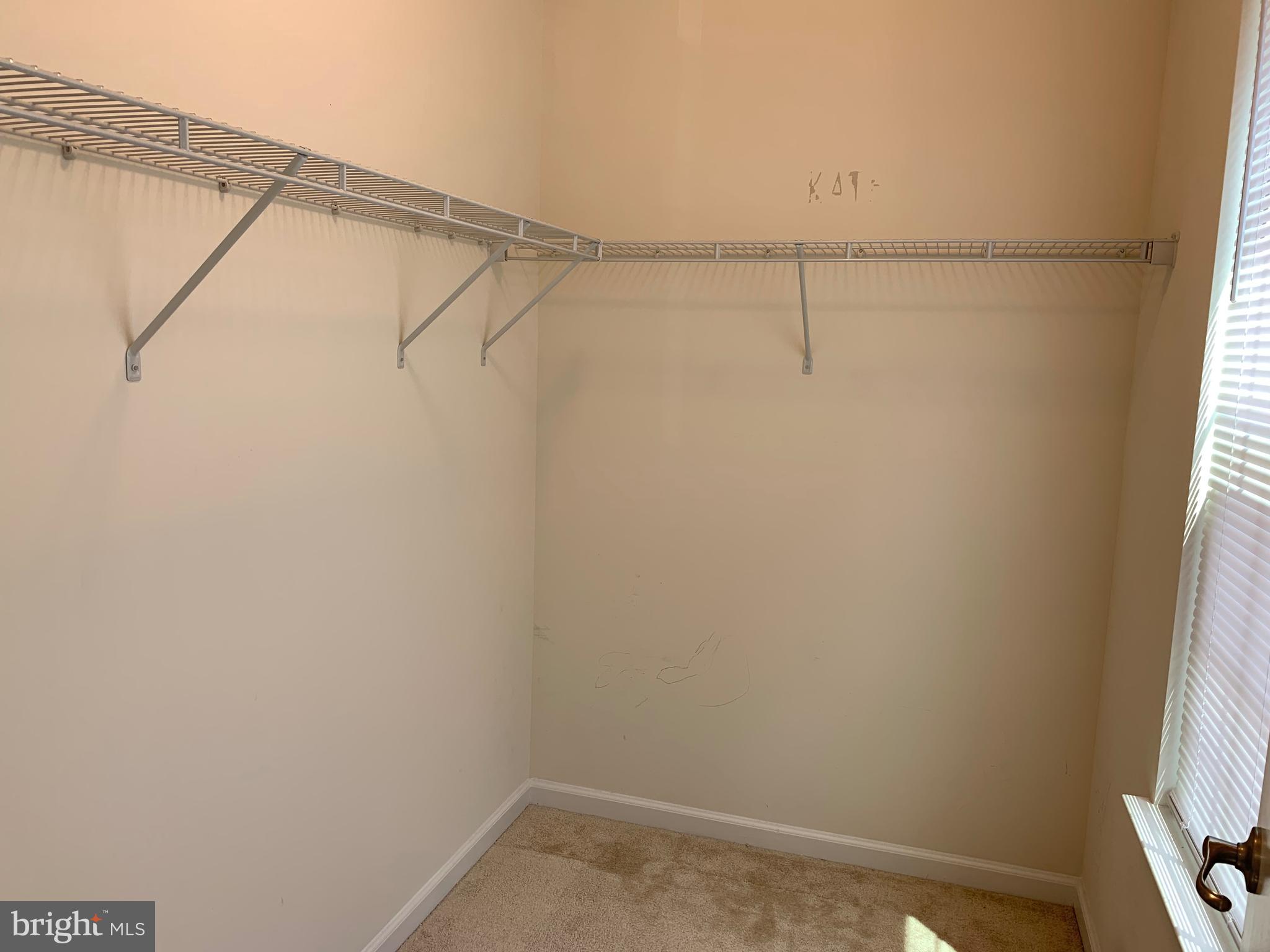 ORCHARD SQUARE - Residential Lease