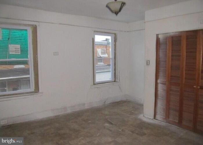 HARROWGATE - Residential