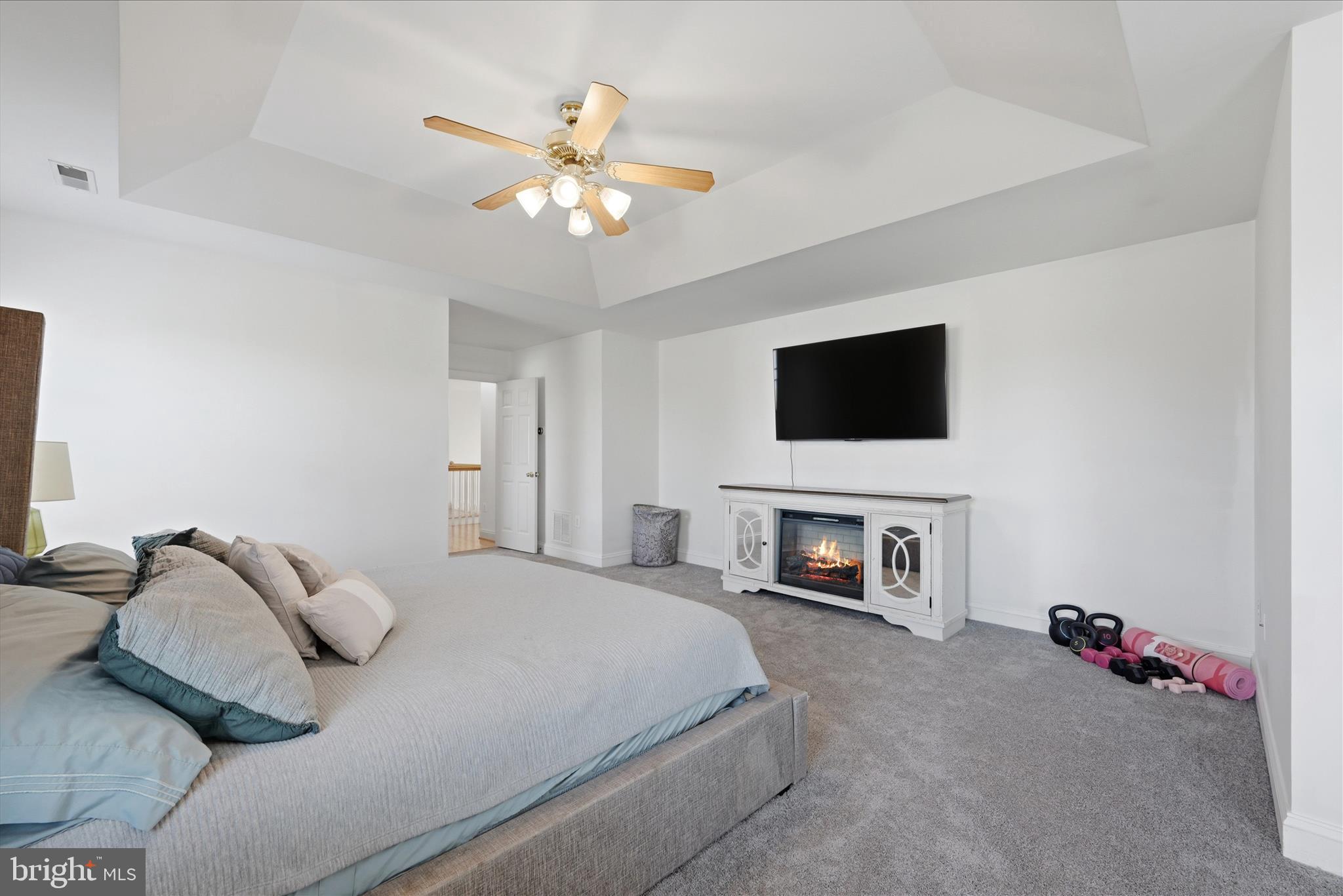 CANTER ESTATES - Residential