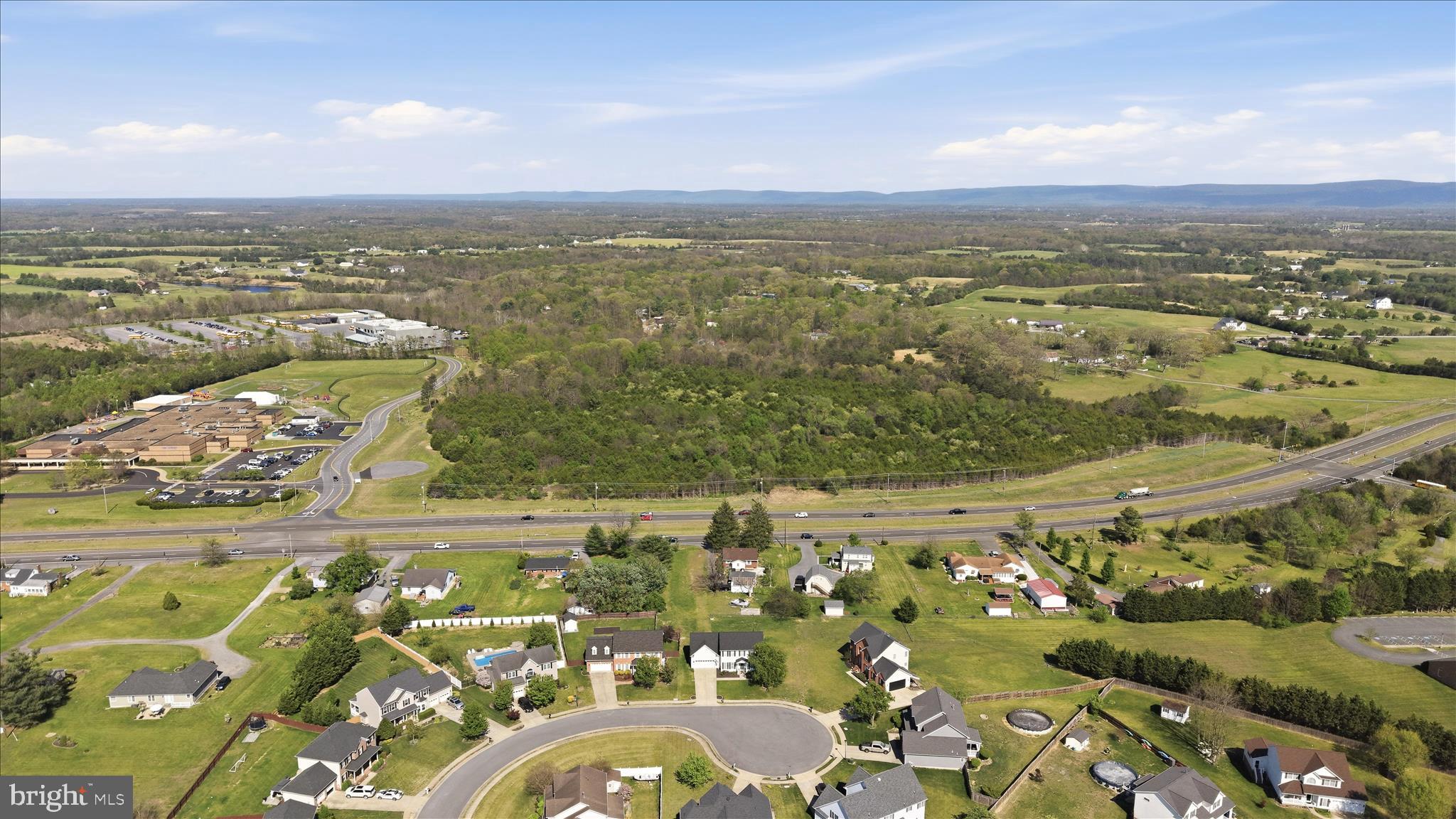 CANTER ESTATES - Residential