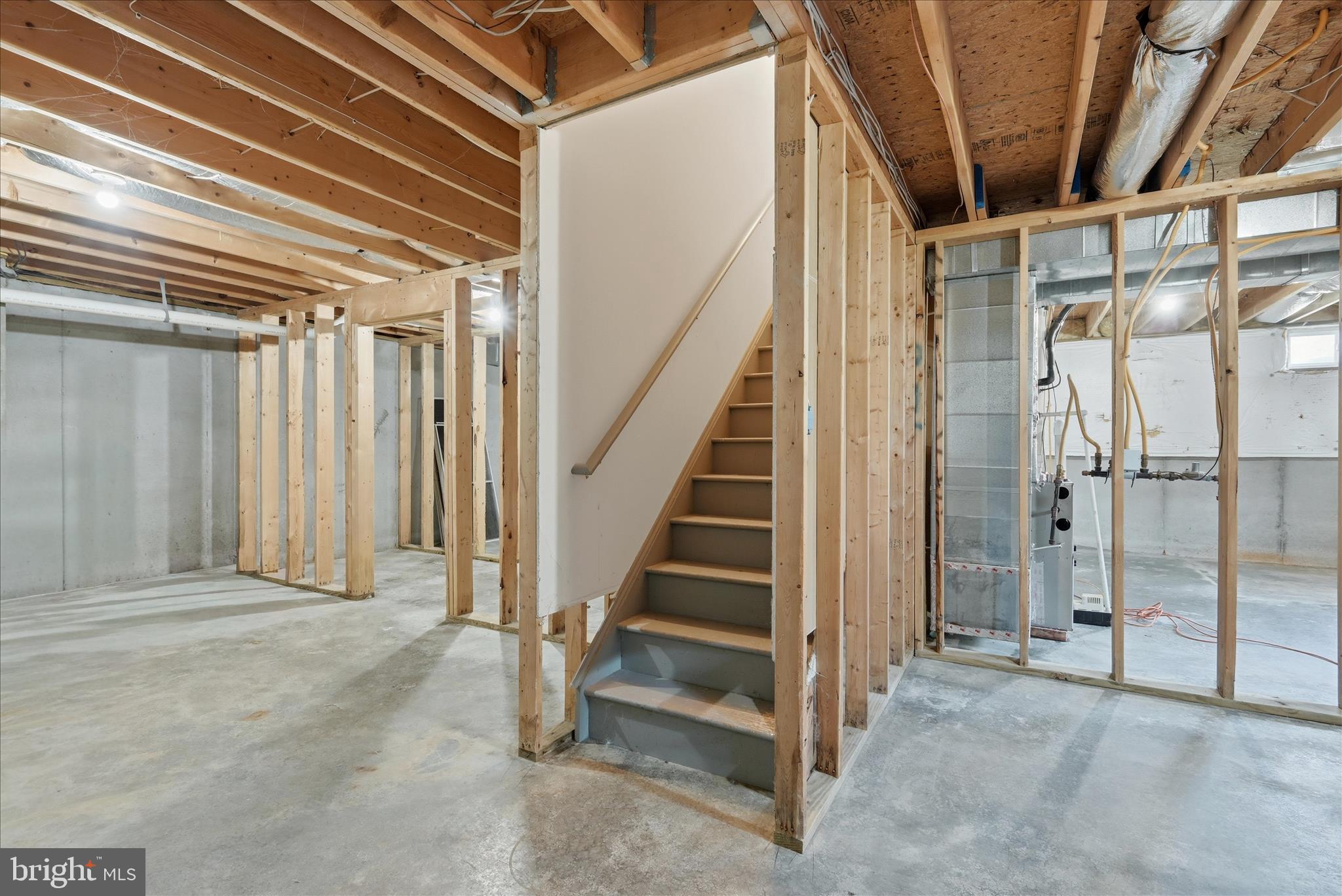 CANTER ESTATES - Residential