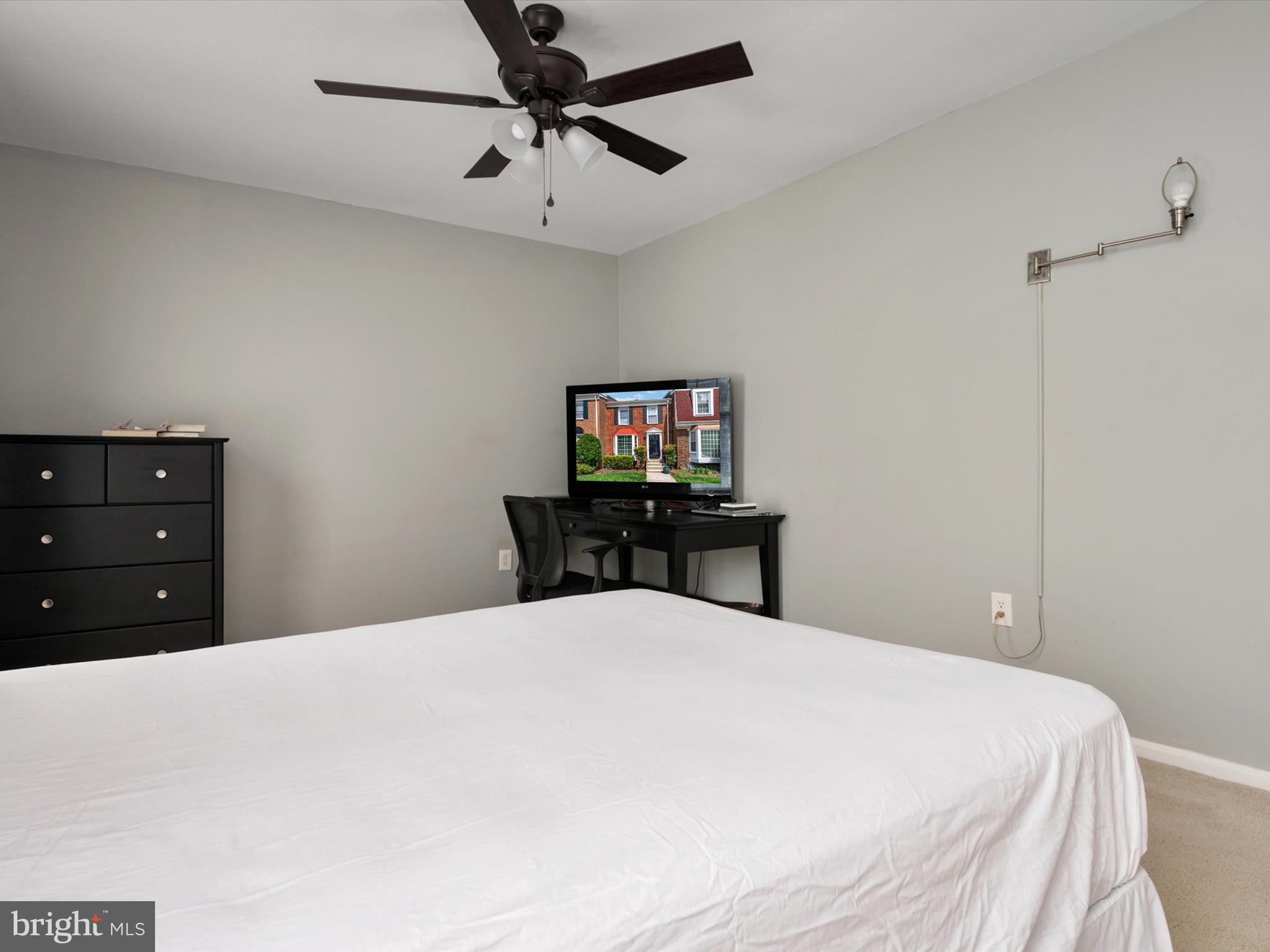 LAKE LOUISE - Residential