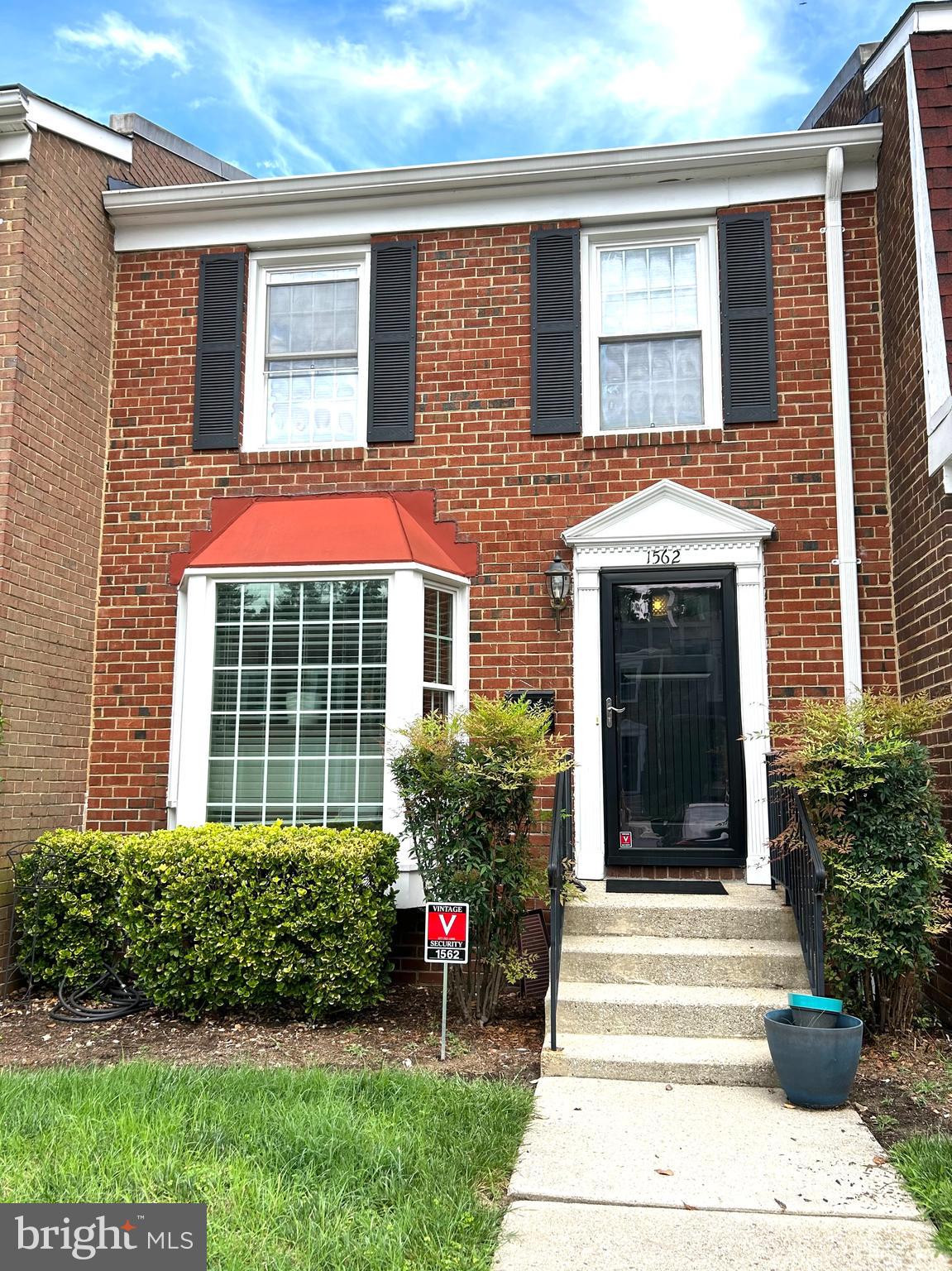 LAKE LOUISE - Residential