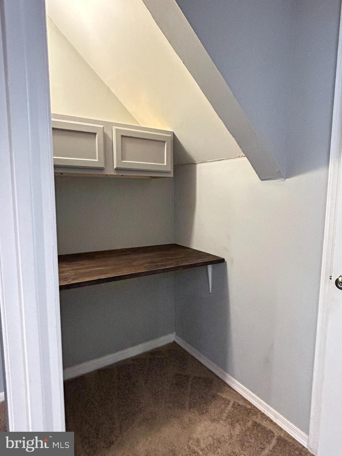 LAKE LOUISE - Residential