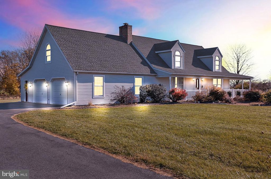 Photo of 1070 Texter Mountain Road, Robesonia, PA 19551 (MLS # PALA2043816)