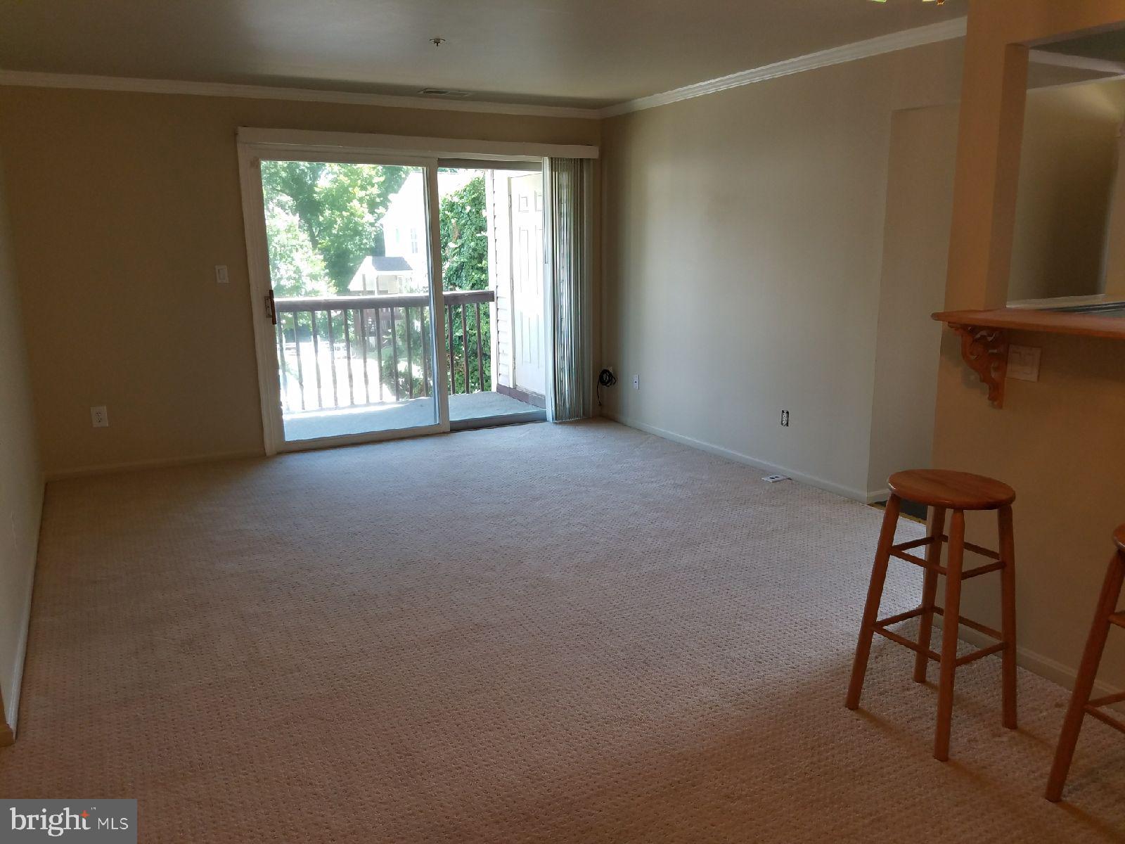 ROLLING OAKS - Residential Lease