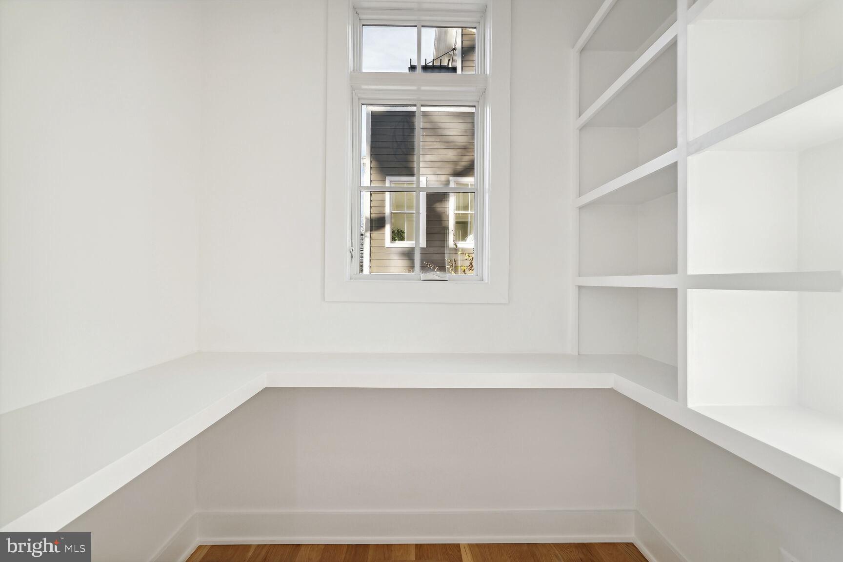 ALCOVA HEIGHTS - Residential