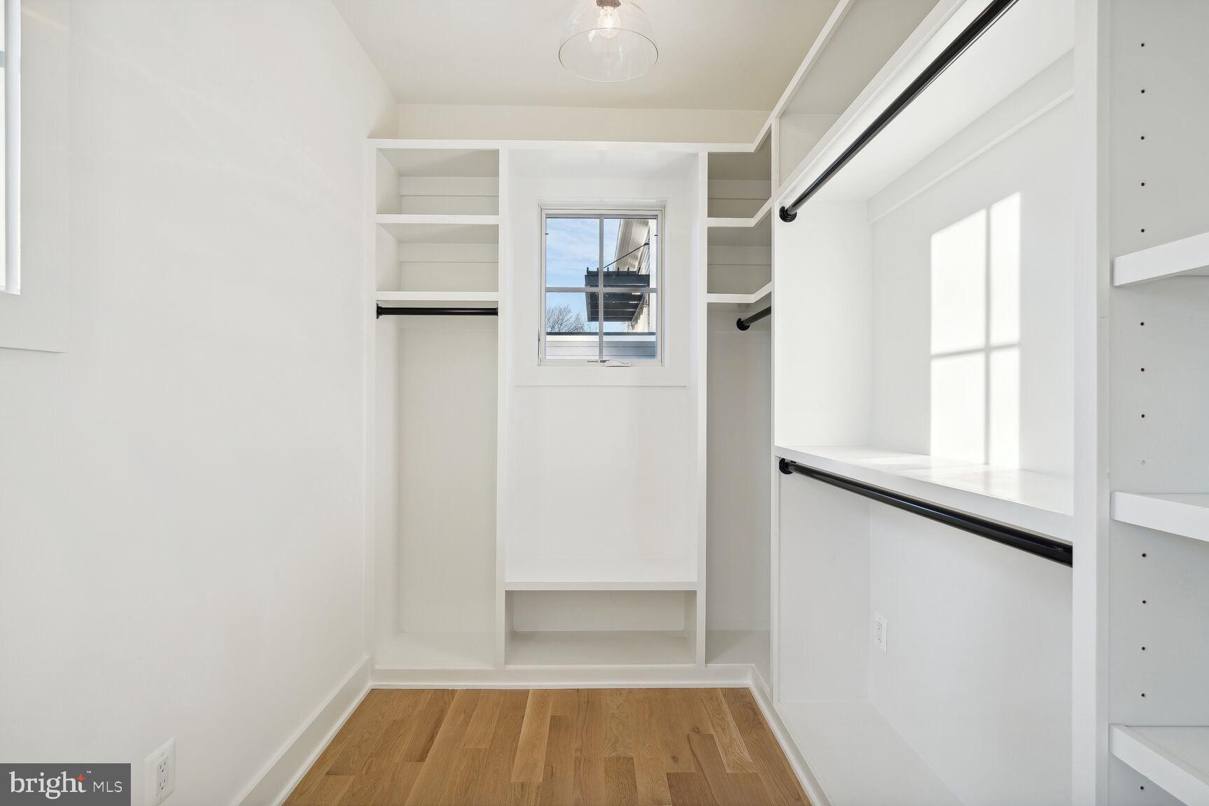 ALCOVA HEIGHTS - Residential