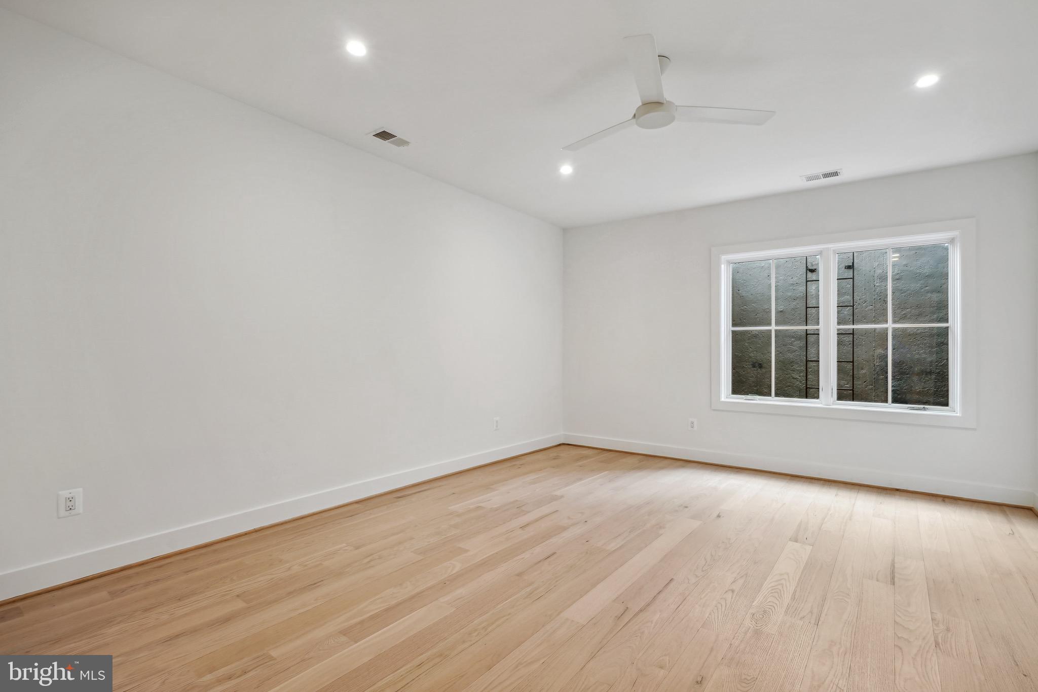 ALCOVA HEIGHTS - Residential