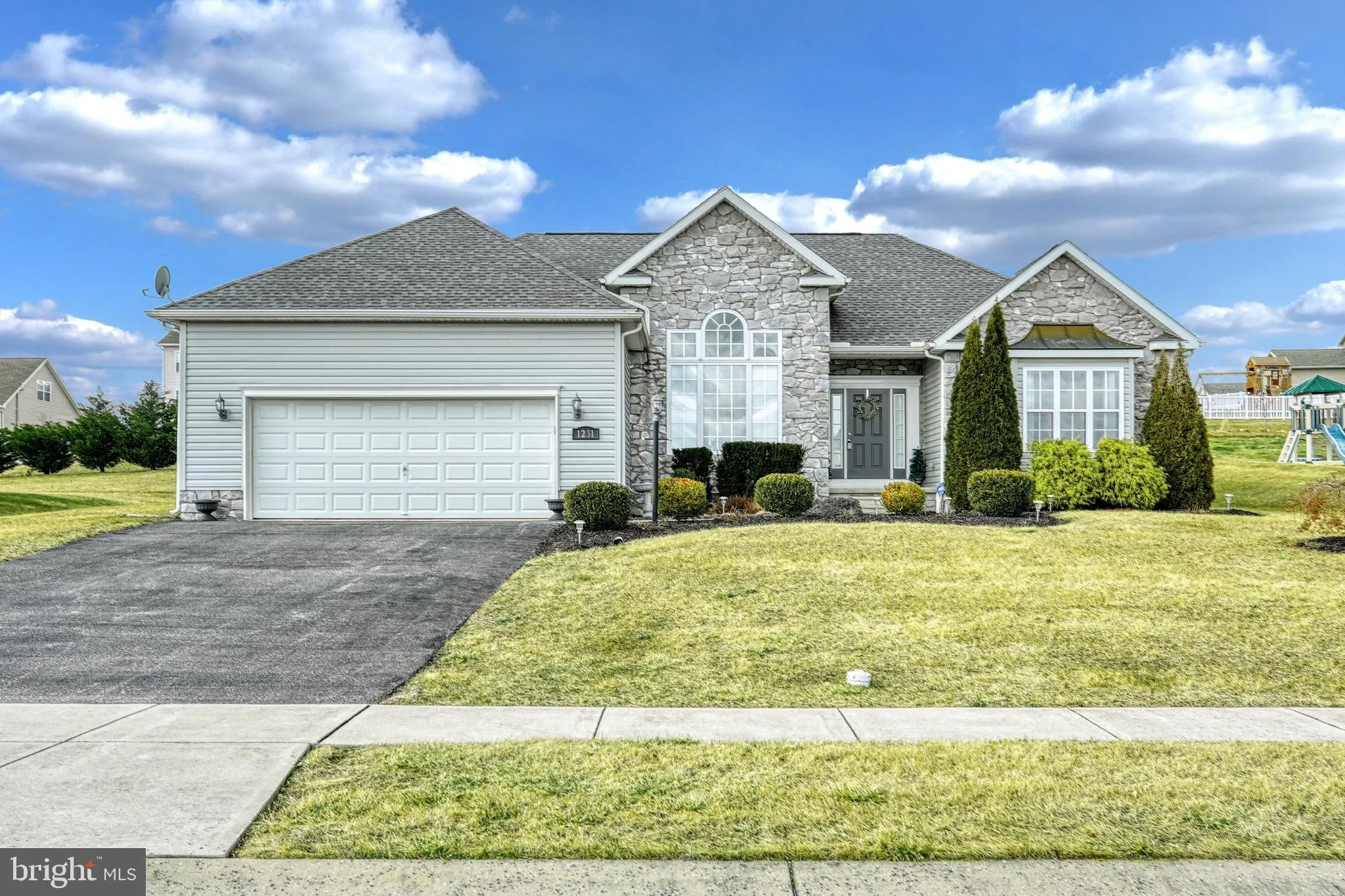 1231 Summit Run Court, York, PA 17408