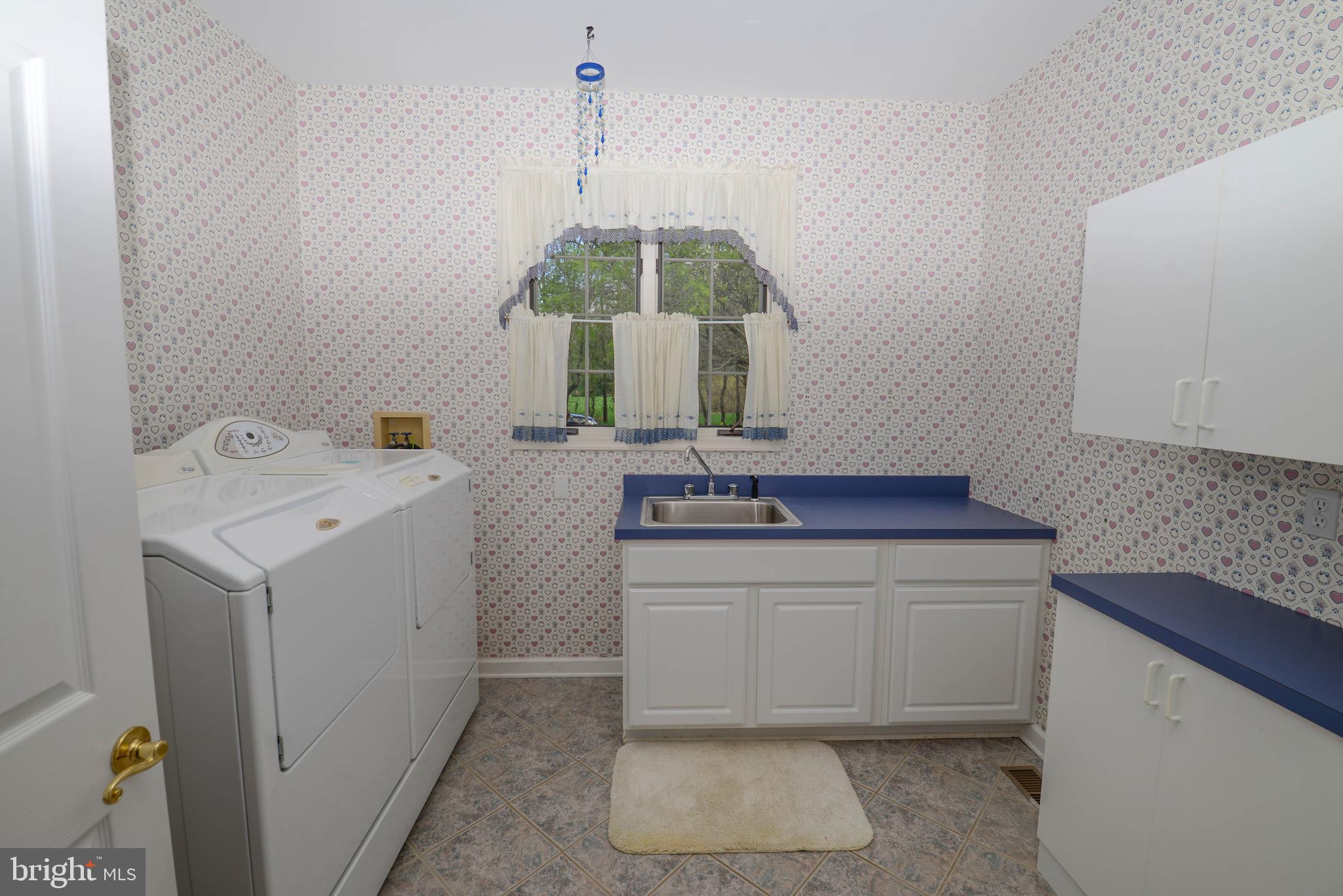 HIGHMEADOW ESTATES - Residential