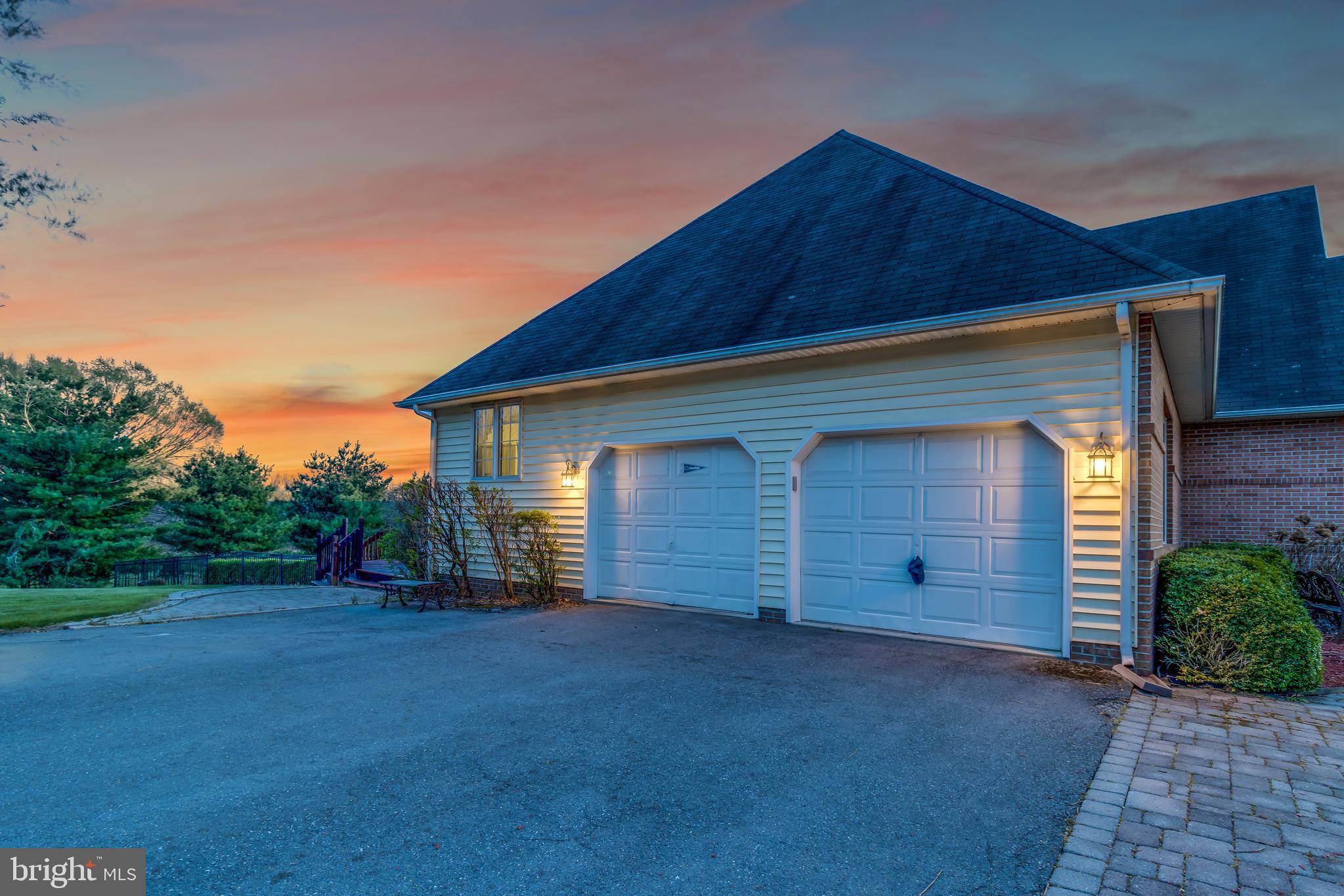 HIGHMEADOW ESTATES - Residential