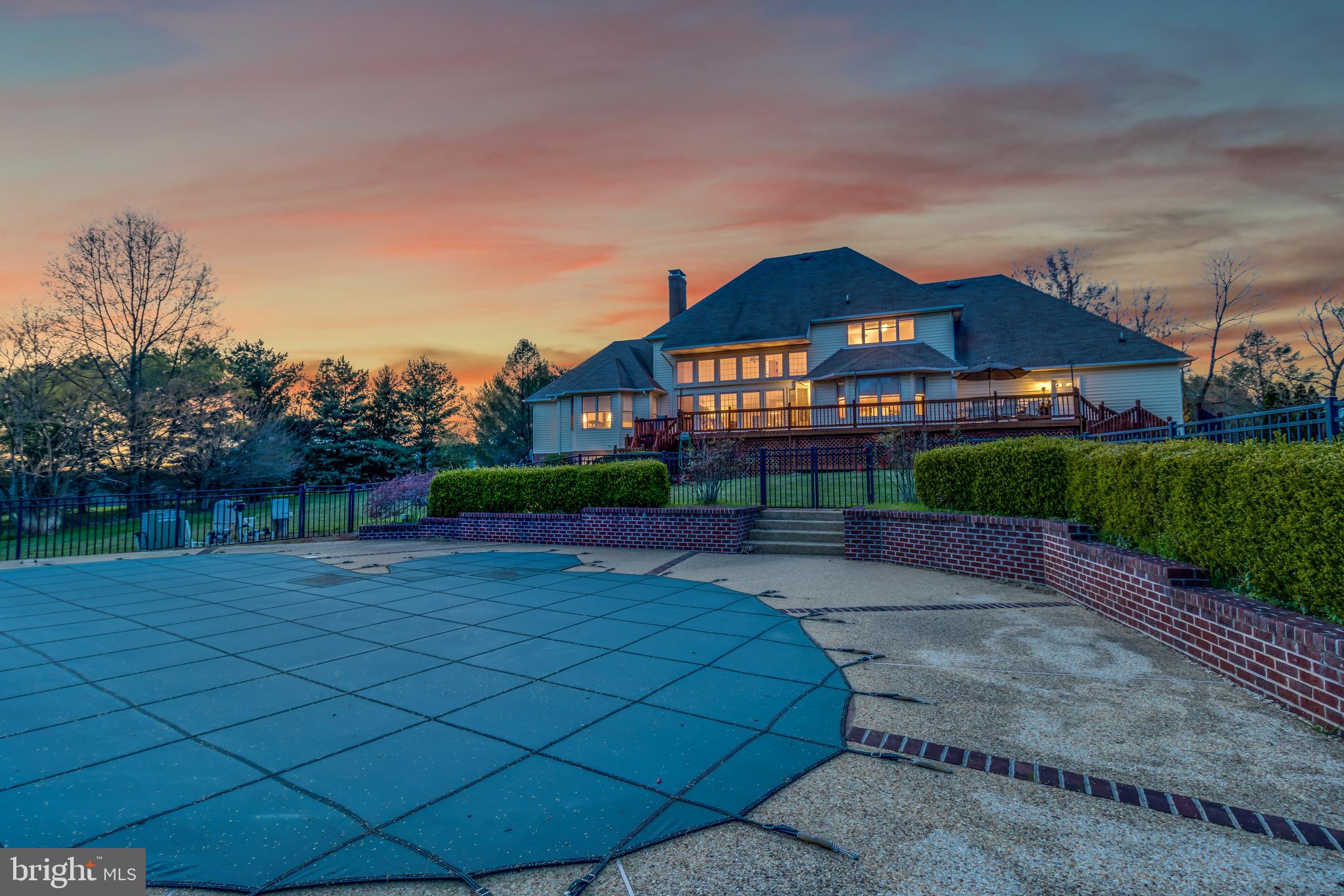 HIGHMEADOW ESTATES - Residential