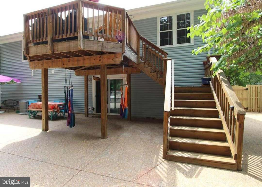 FAIRFAX CLUB ESTATES - Residential Lease