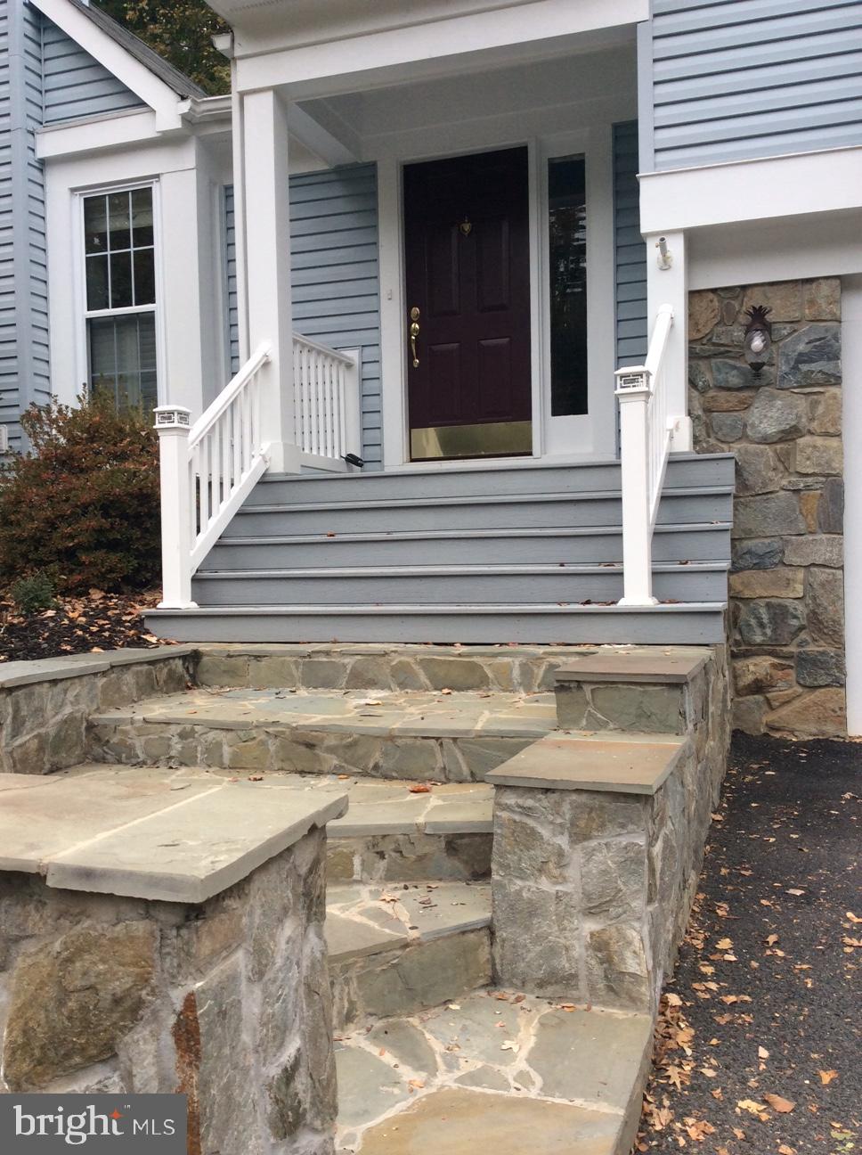 FAIRFAX CLUB ESTATES - Residential Lease