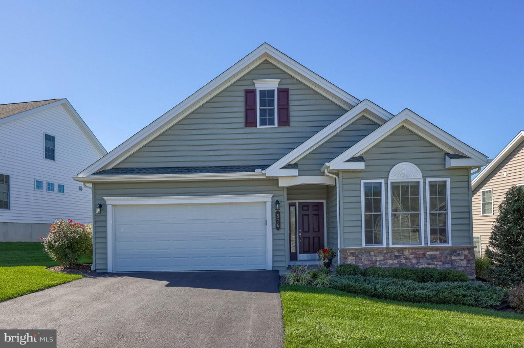 Photo of 576 Allegiance Drive, LITITZ, PA 17543 (MLS # PALA2096234)