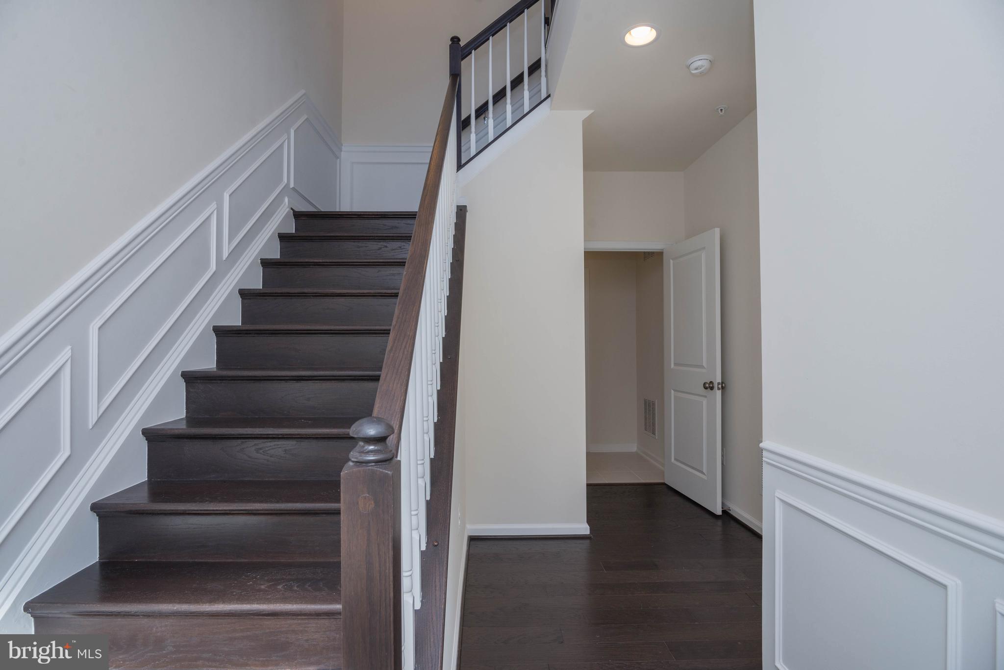 4939 TRAIL VISTA LANE