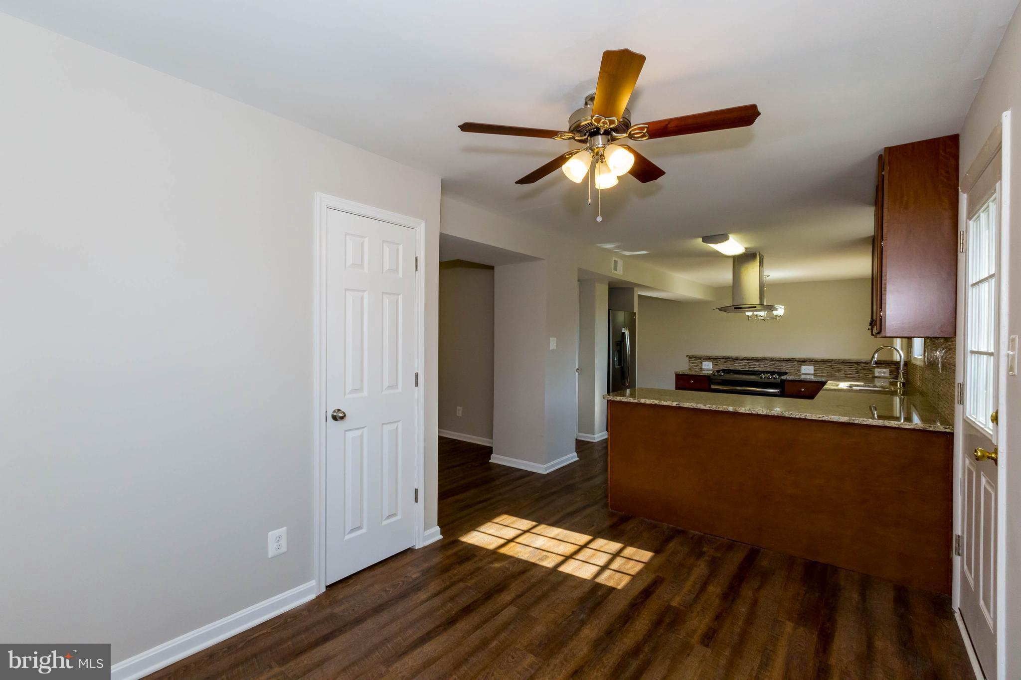 WESTBURY - Residential