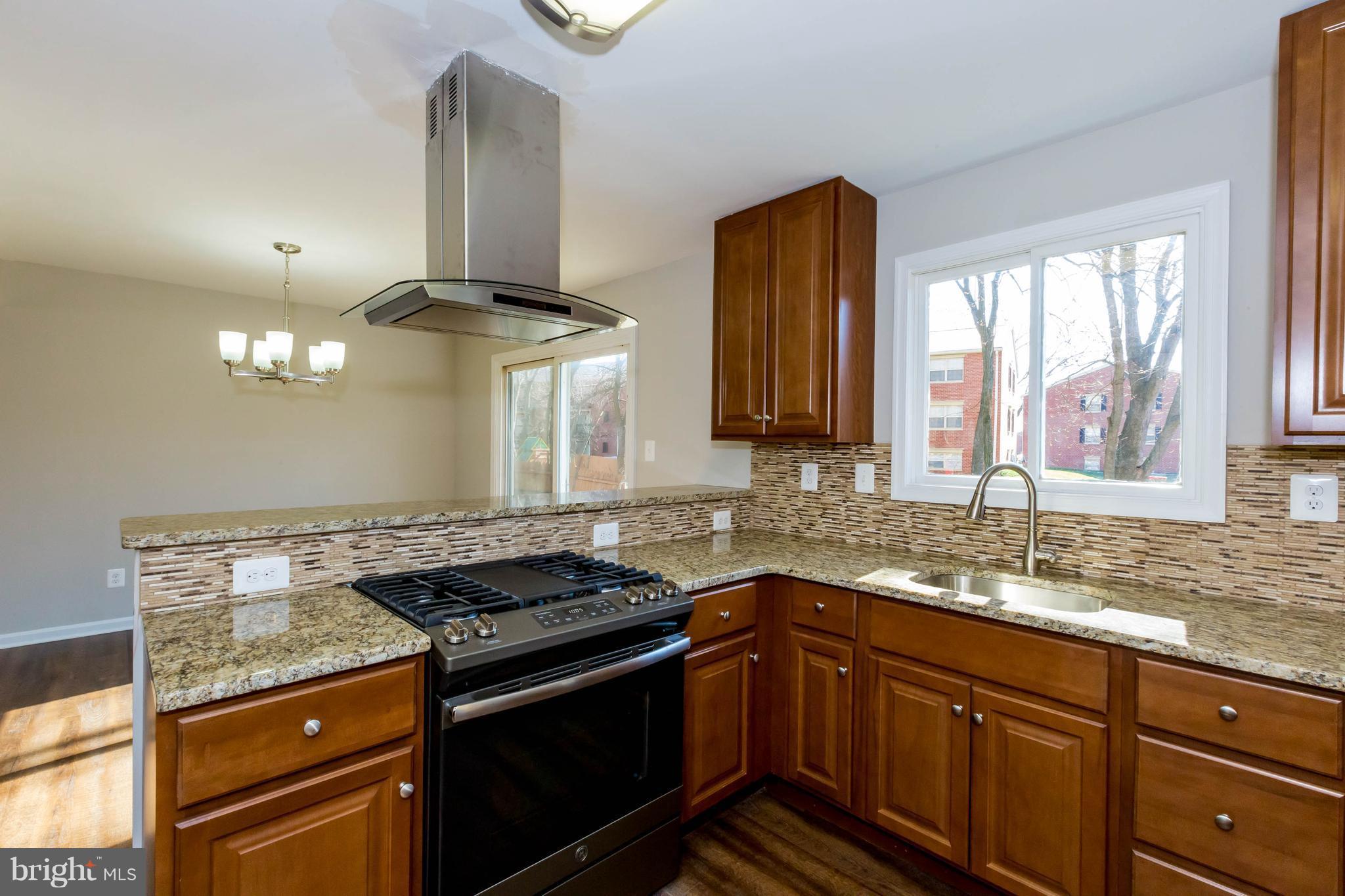 WESTBURY - Residential