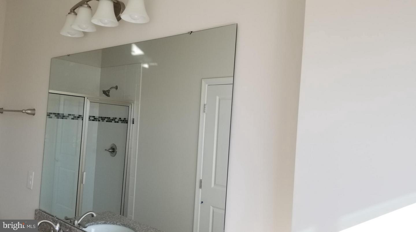 ATWATER - Residential Lease