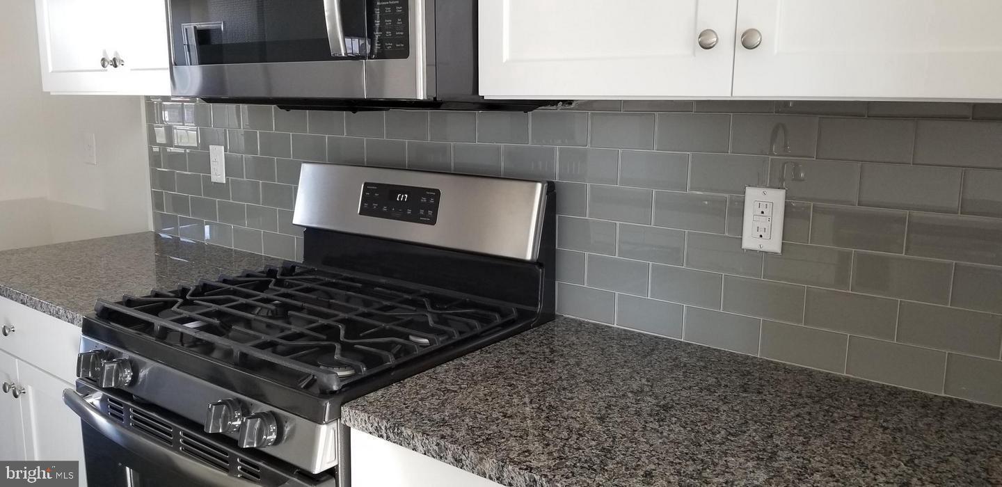 ATWATER - Residential Lease